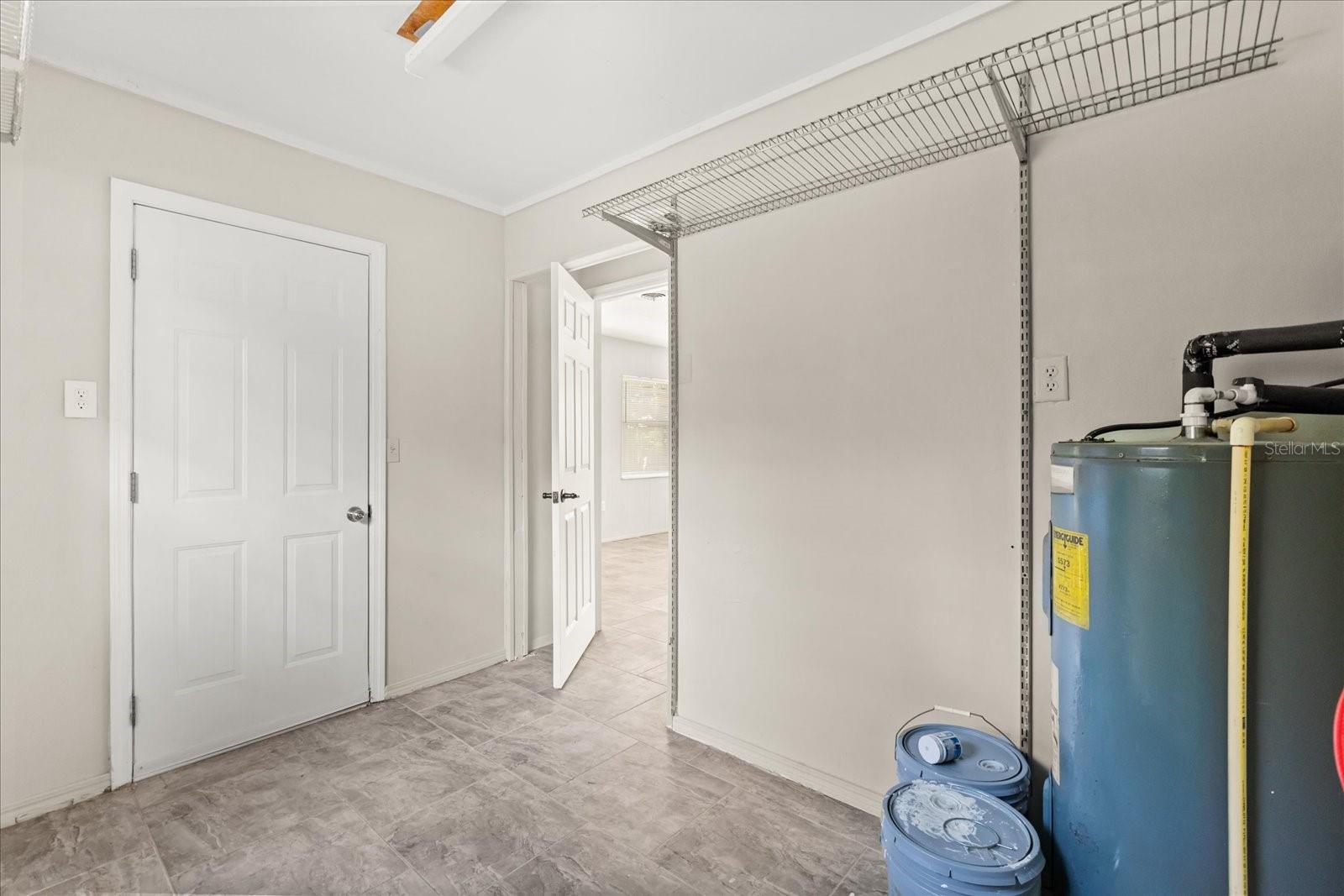 930 NE 14TH AVE, OCALA, FL, 34470