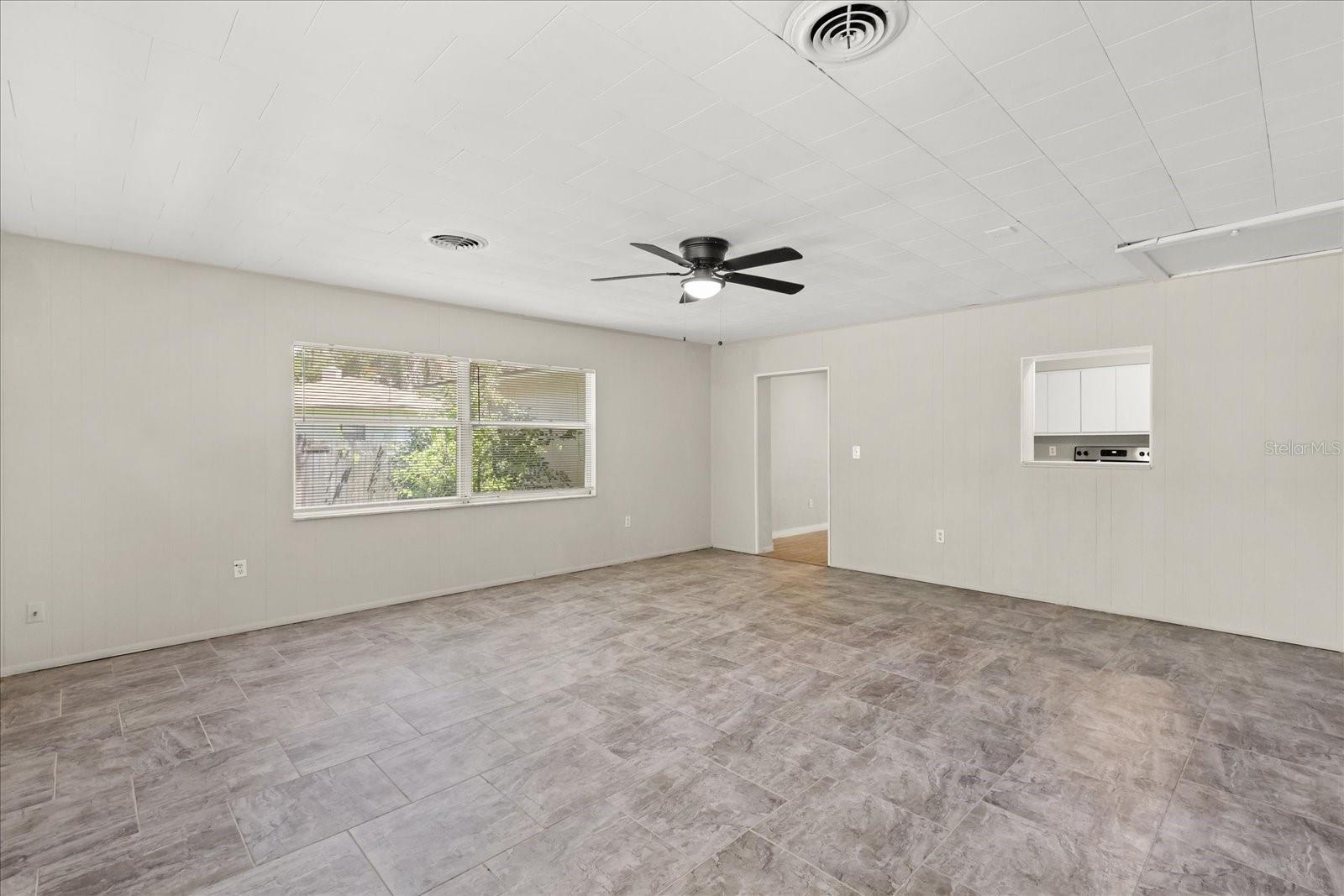 930 NE 14TH AVE, OCALA, FL, 34470