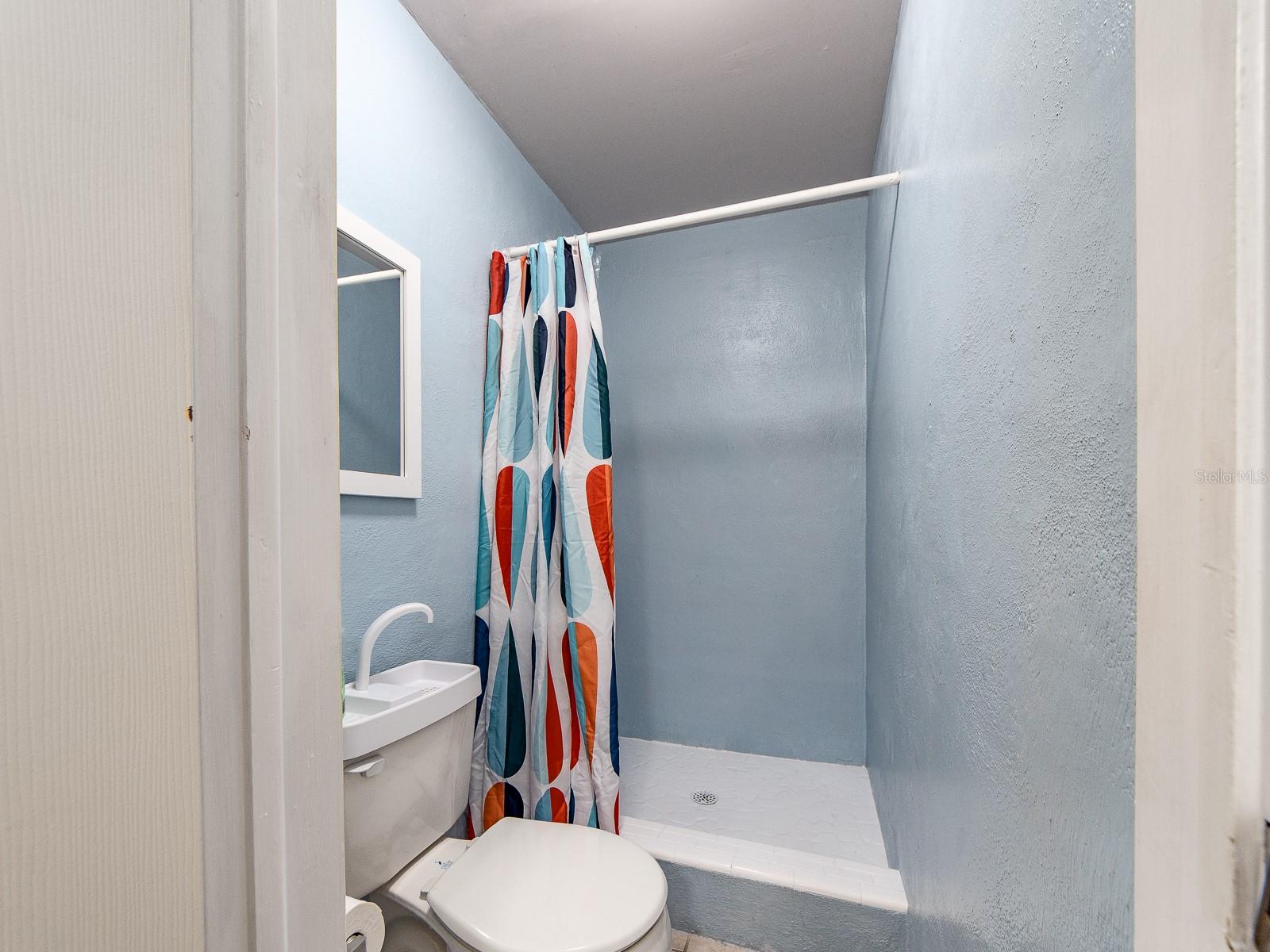 1549 LINWOOD DR, CLEARWATER, FL, 33755