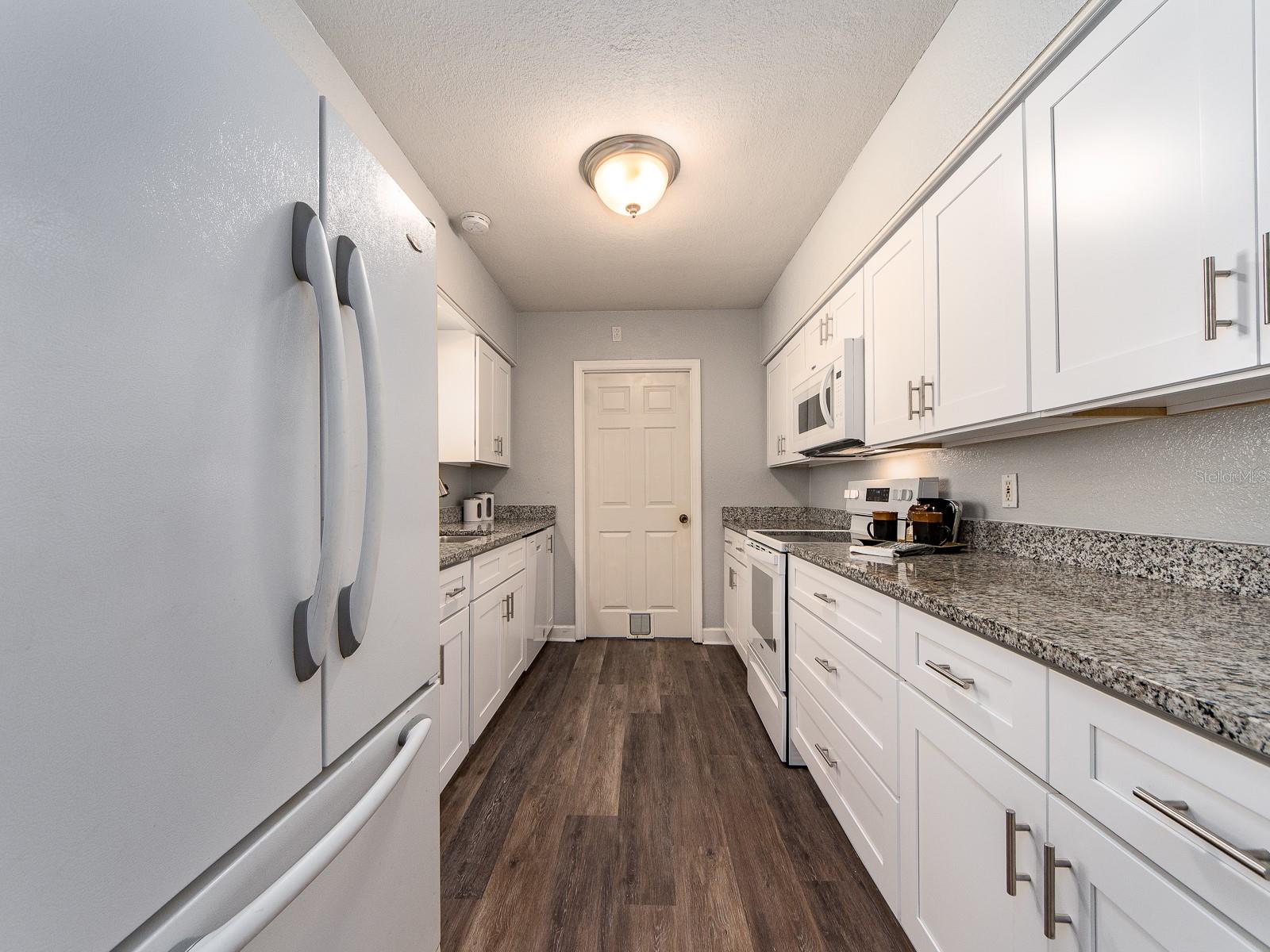 1549 LINWOOD DR, CLEARWATER, FL, 33755