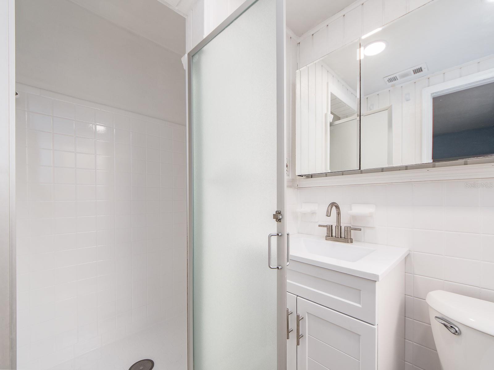 1549 LINWOOD DR, CLEARWATER, FL, 33755