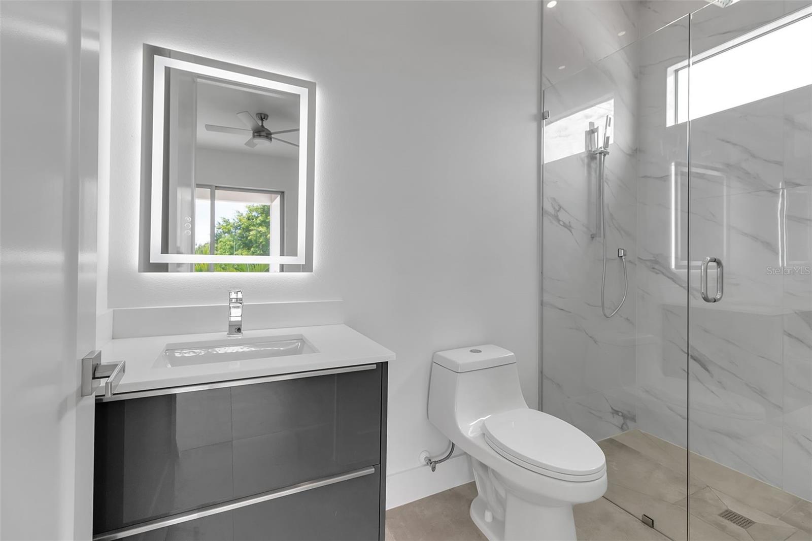 A4662213 Property Photo