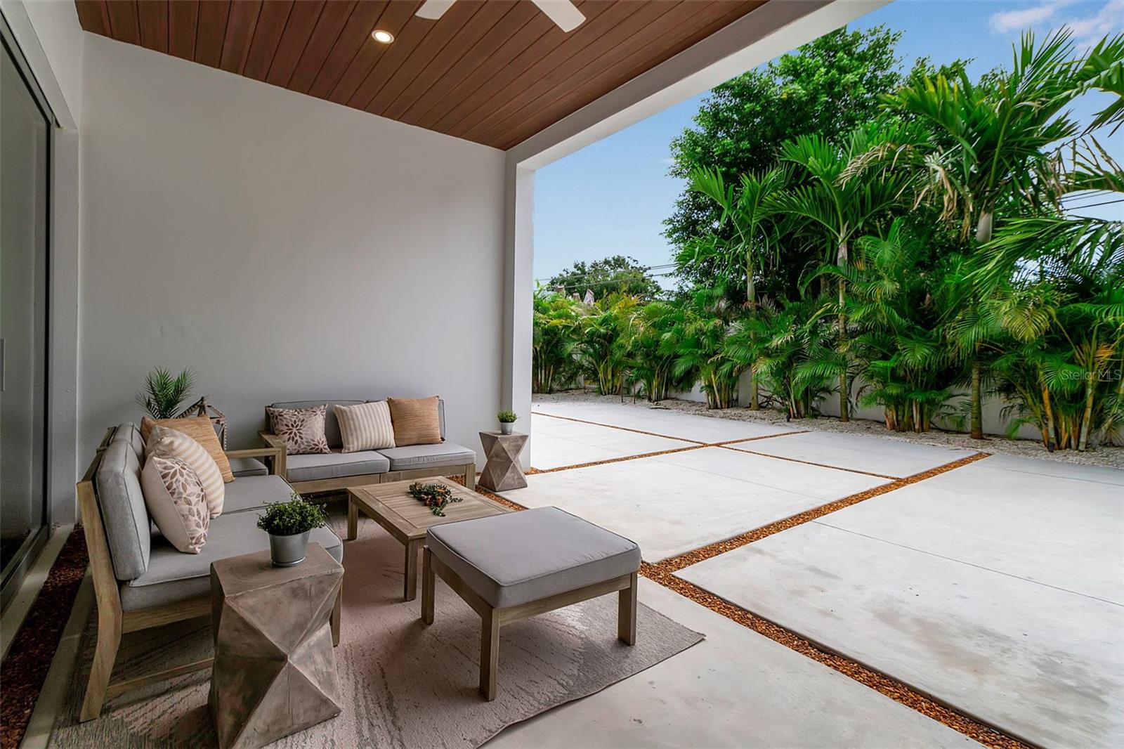 A4662213 Property Photo