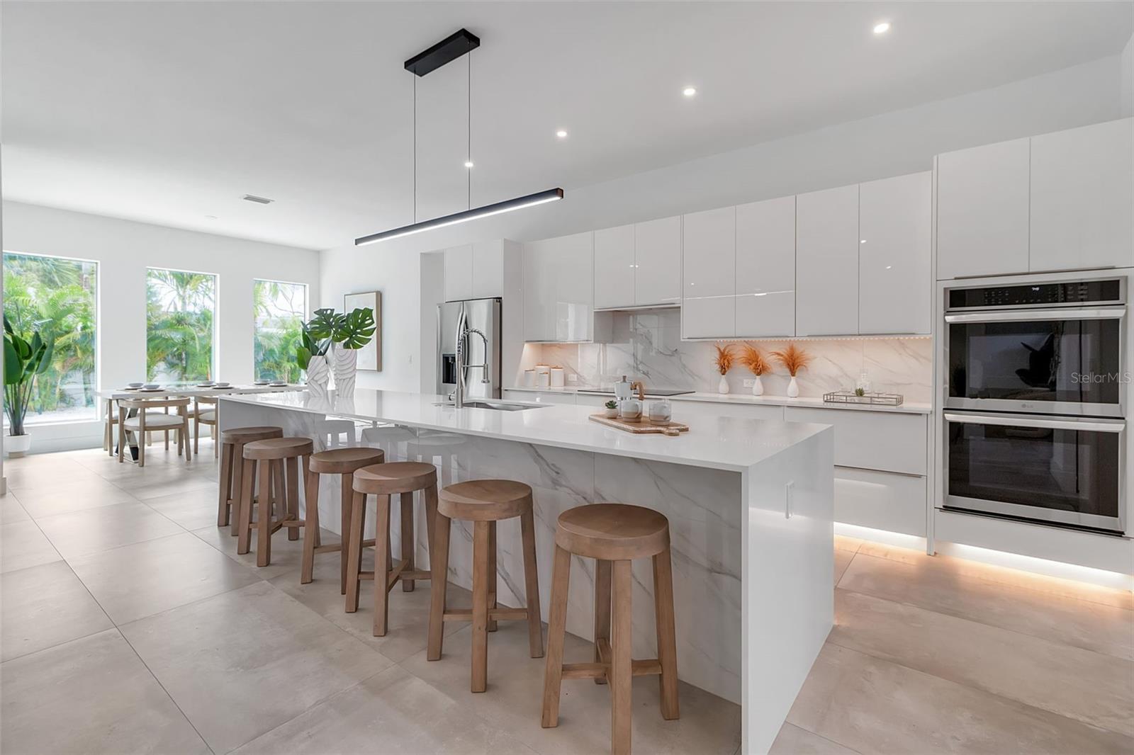 A4662213 Property Photo
