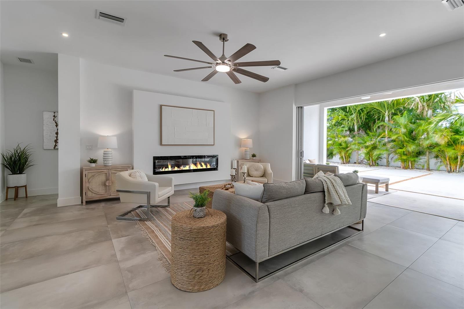 A4662213 Property Photo