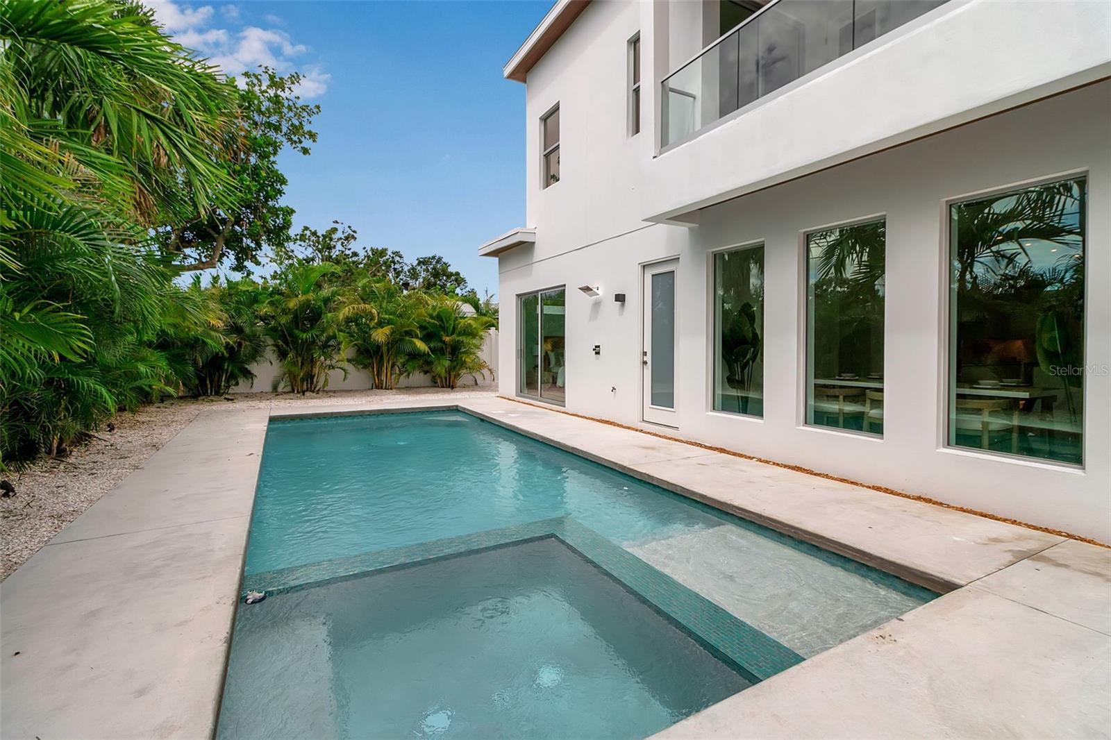 A4662213 Property Photo