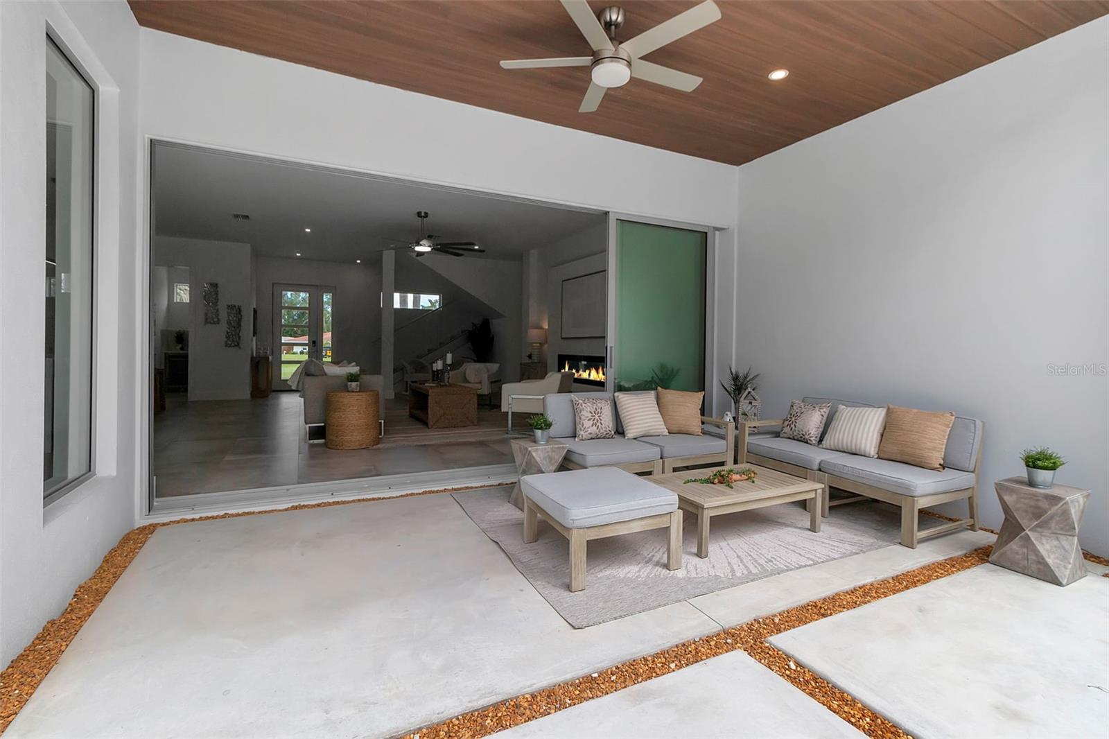 A4662213 Property Photo
