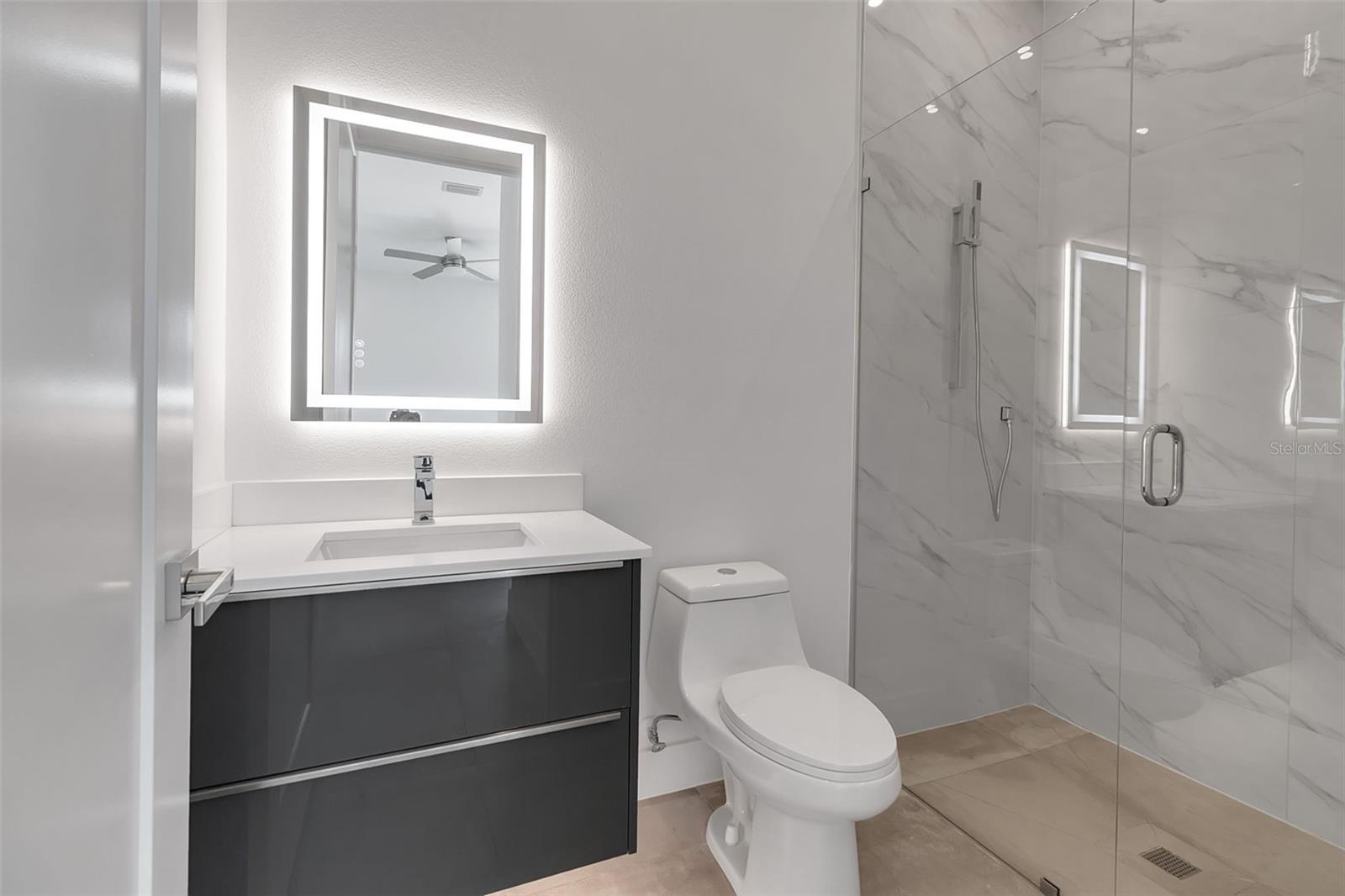 A4662213 Property Photo