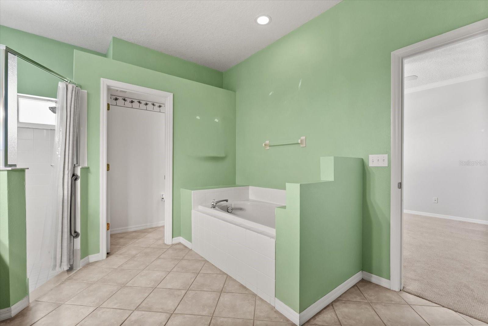 2845 DOVER GLEN CIR, ORLANDO, FL, 32828