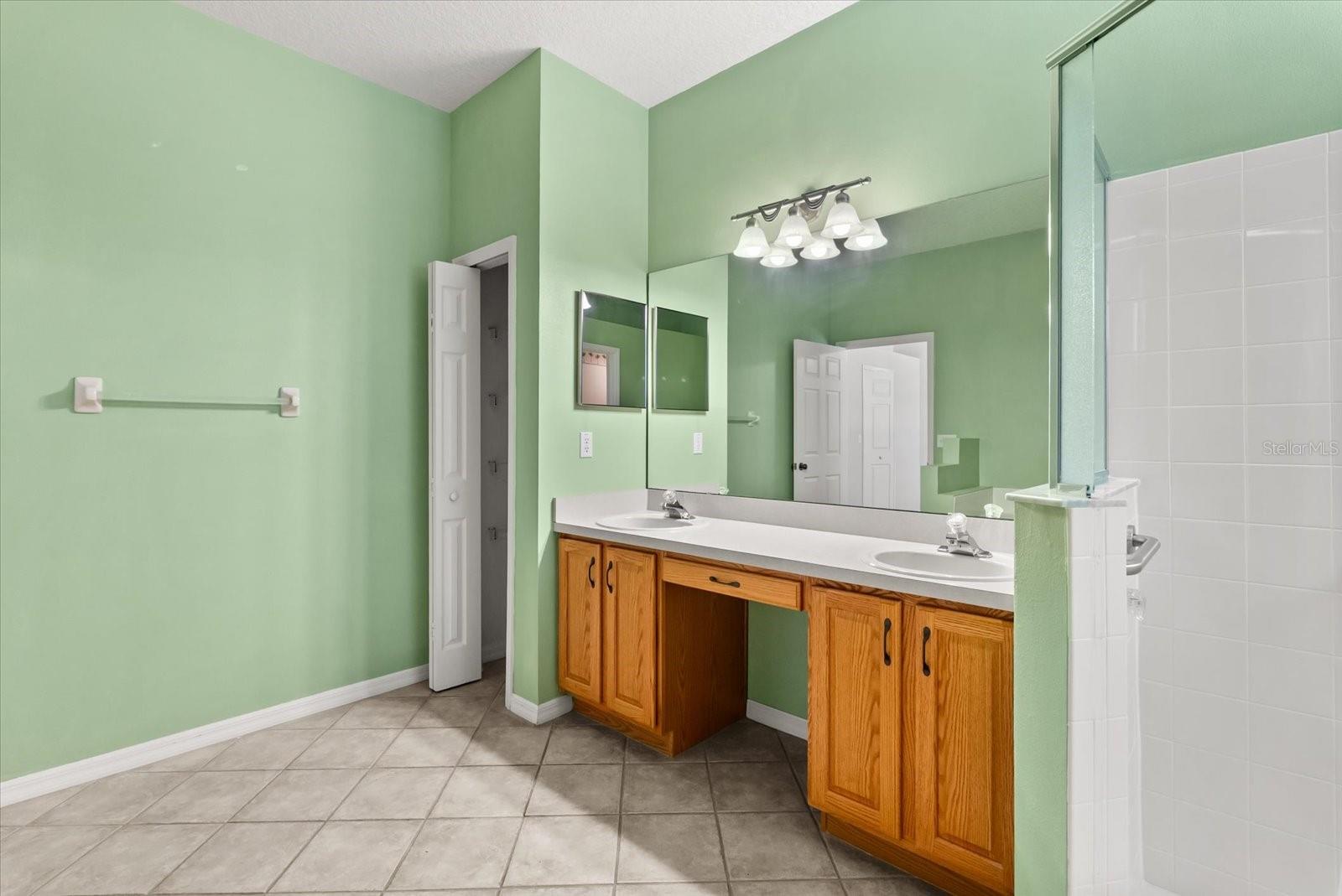 2845 DOVER GLEN CIR, ORLANDO, FL, 32828