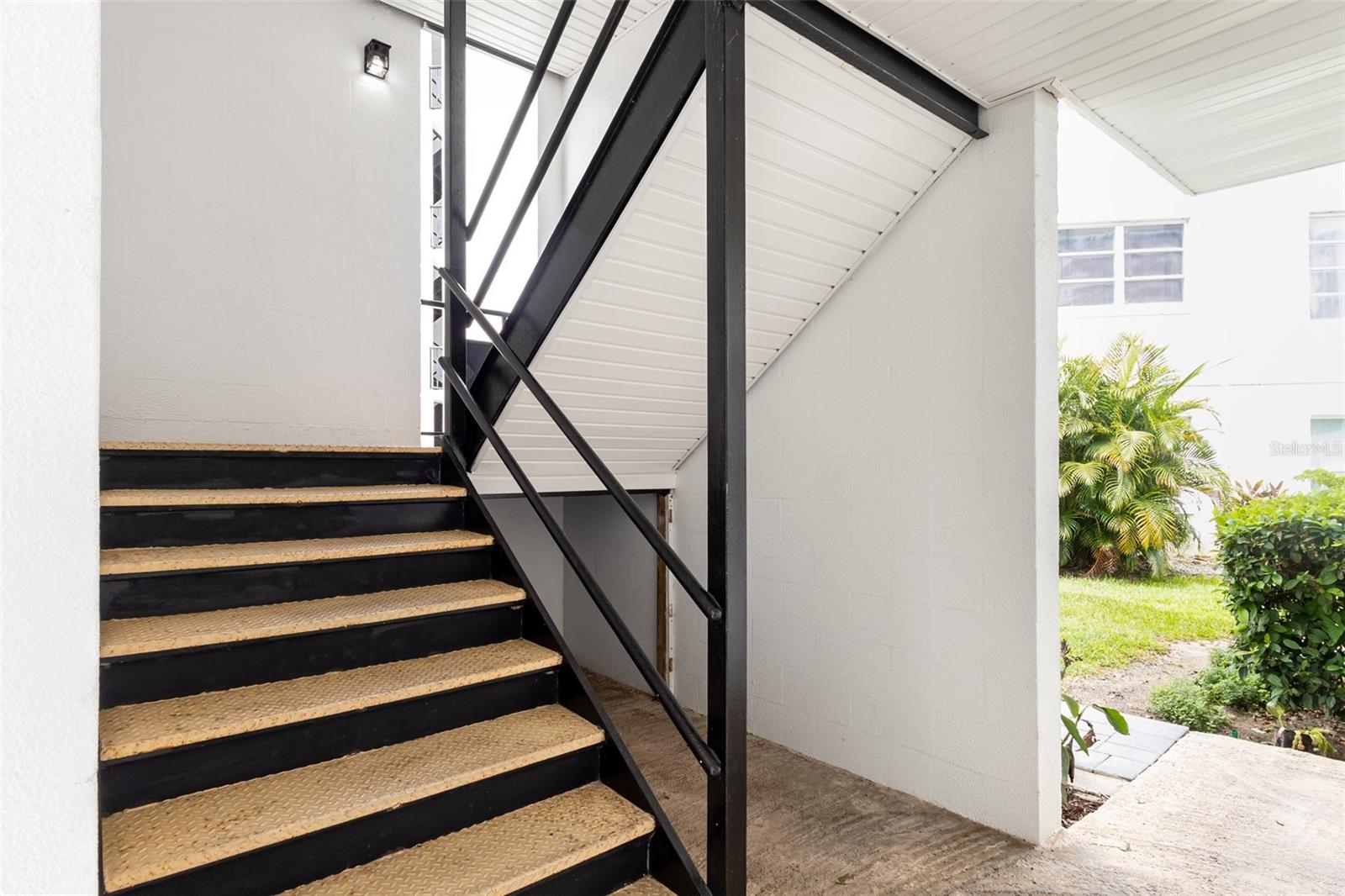 100 EL CAMINO DR #202, WINTER HAVEN, FL, 33884