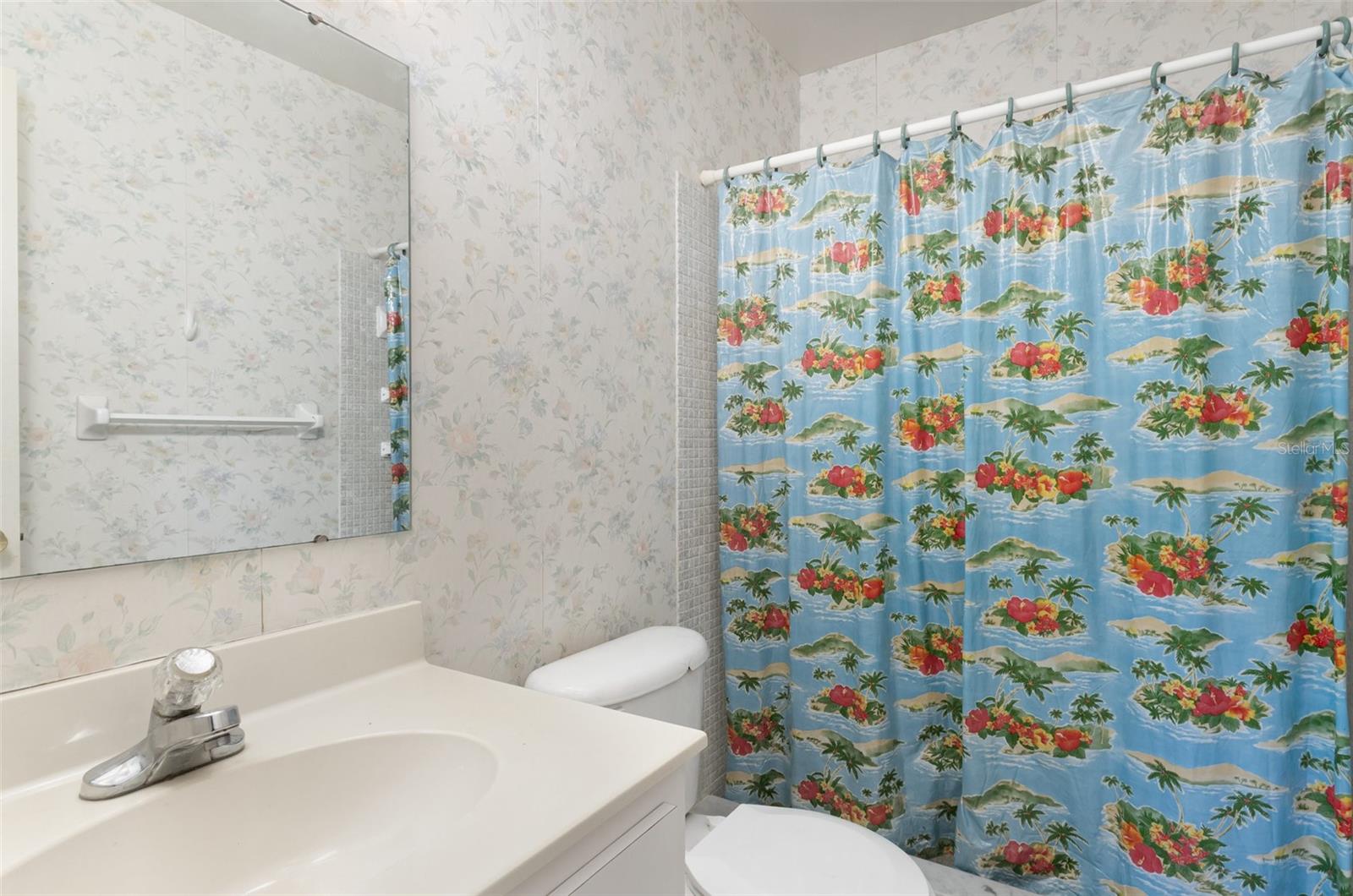 100 EL CAMINO DR #202, WINTER HAVEN, FL, 33884