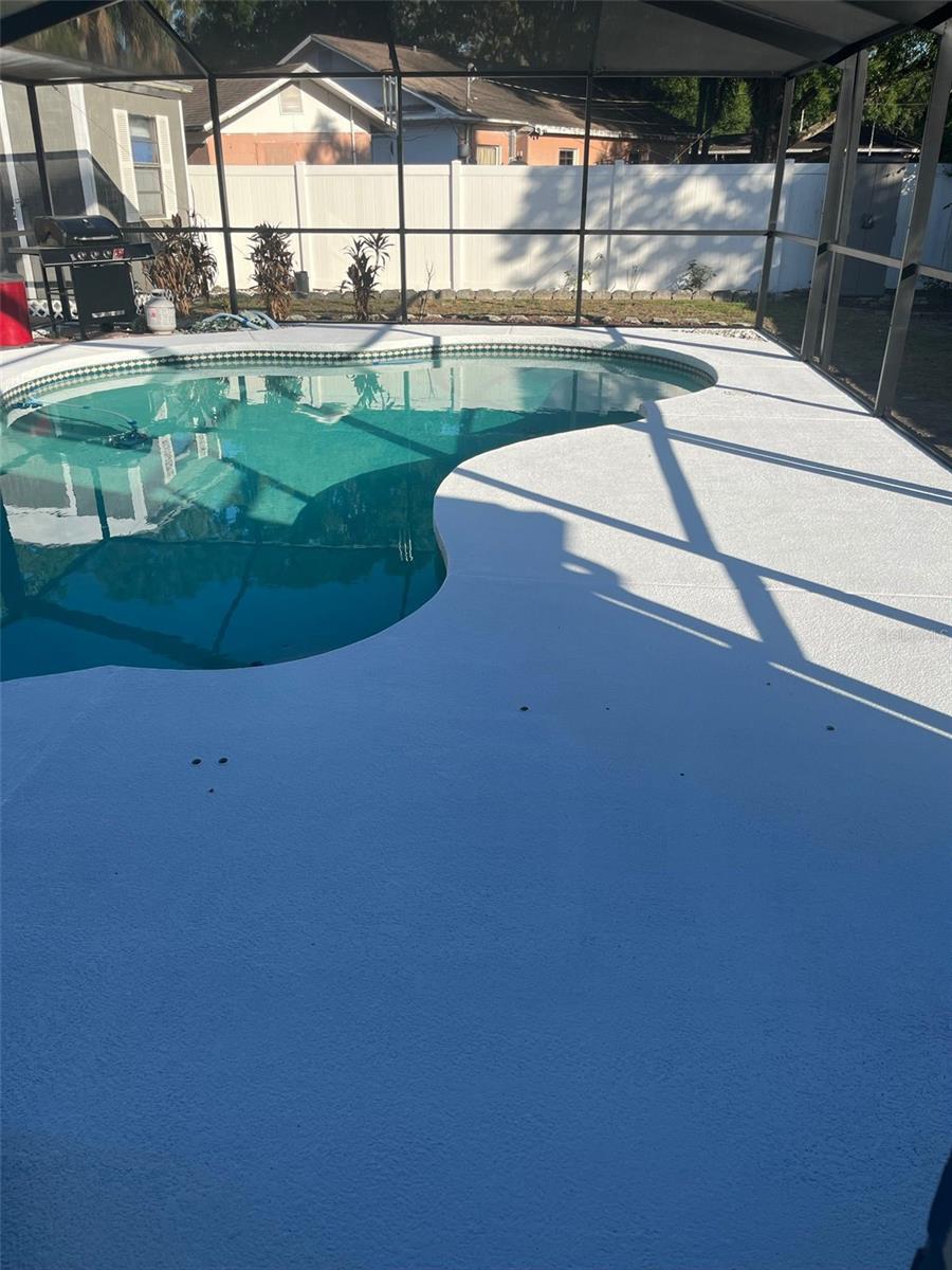 9411 N ROME CIR #1/2, TAMPA, FL, 33612