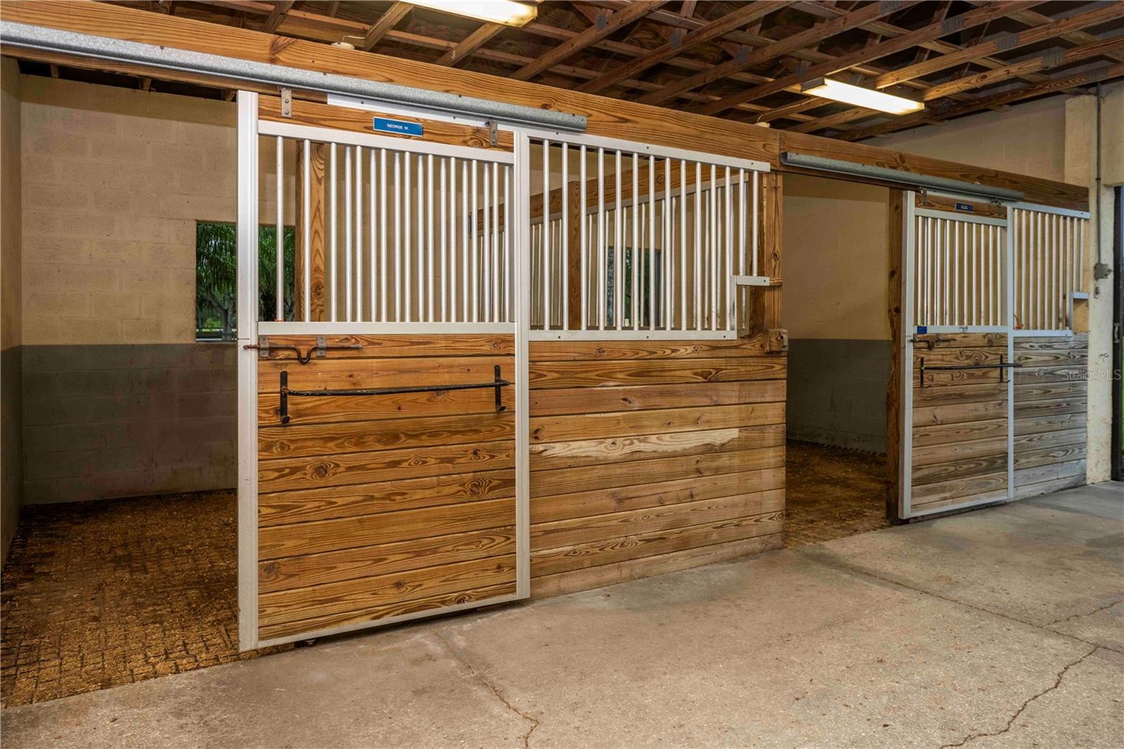 A4662238 Property Photo