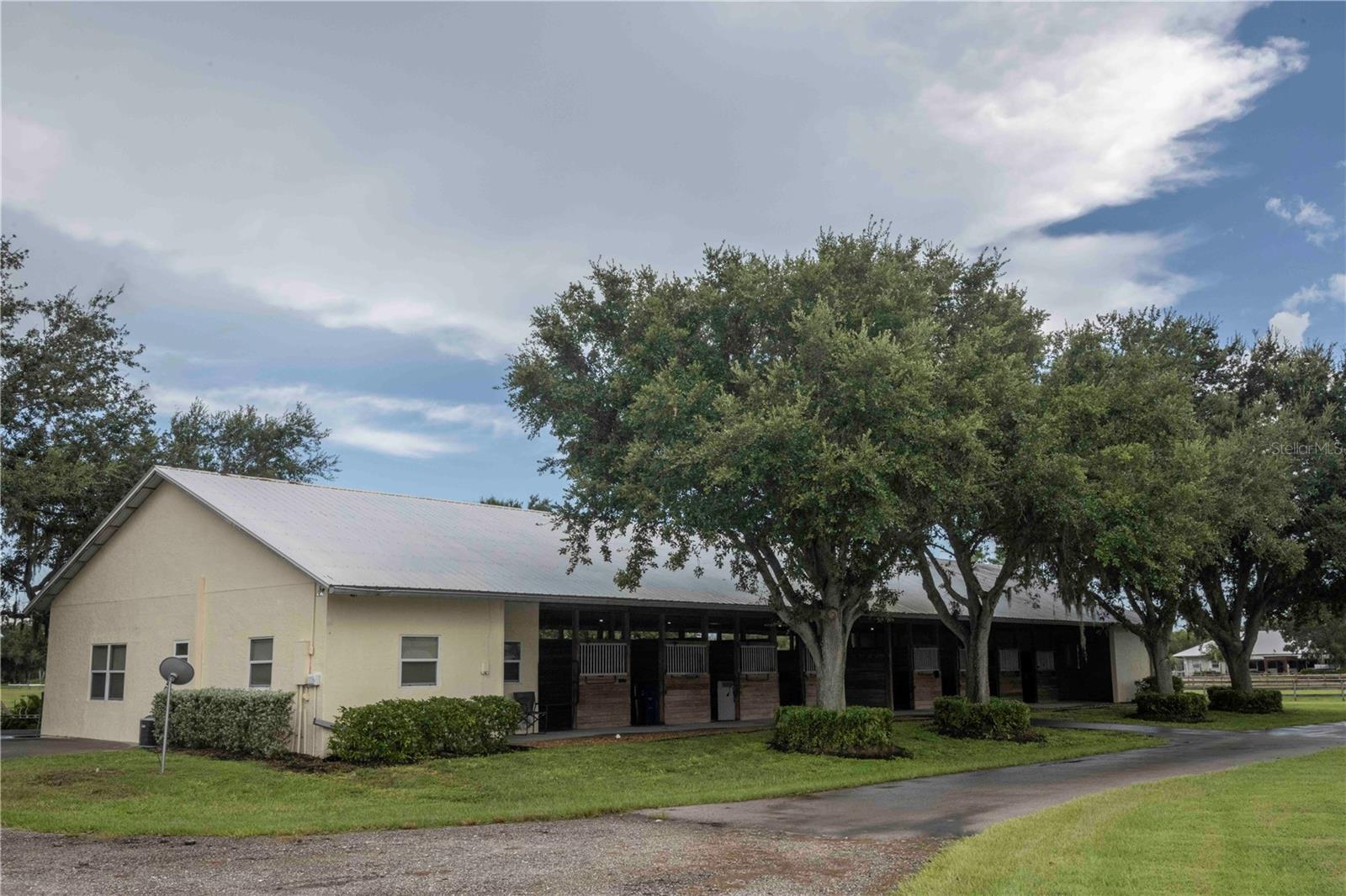 A4662238 Property Photo