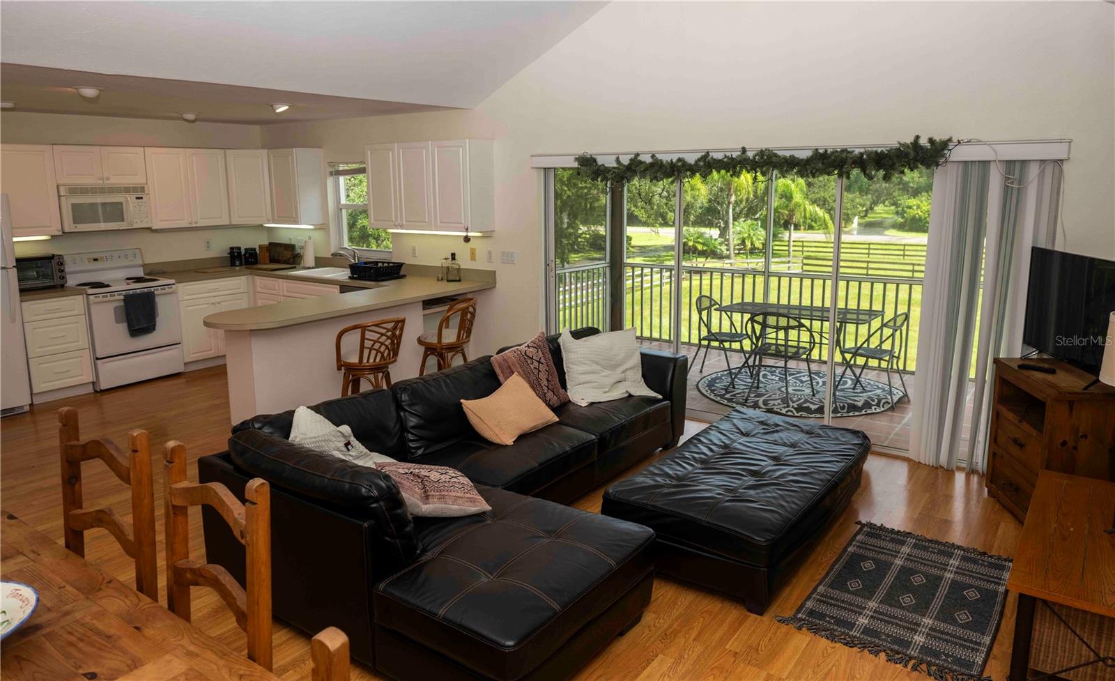 A4662238 Property Photo