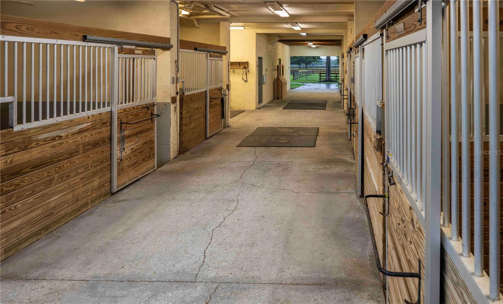 A4662238 Property Photo