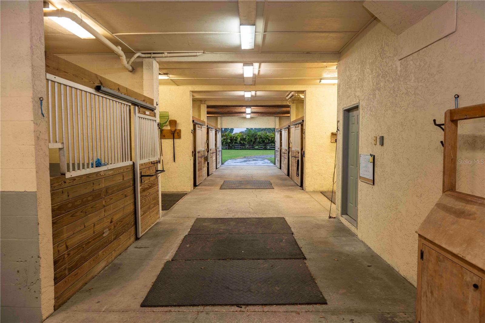 A4662238 Property Photo