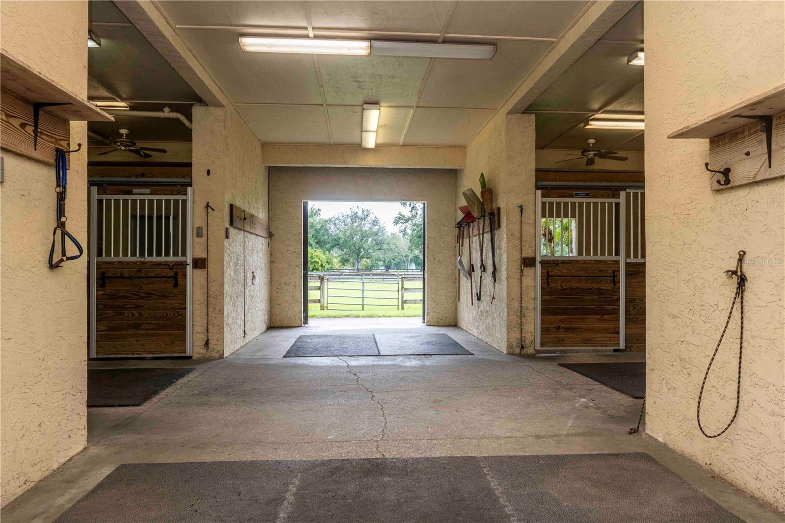 A4662238 Property Photo