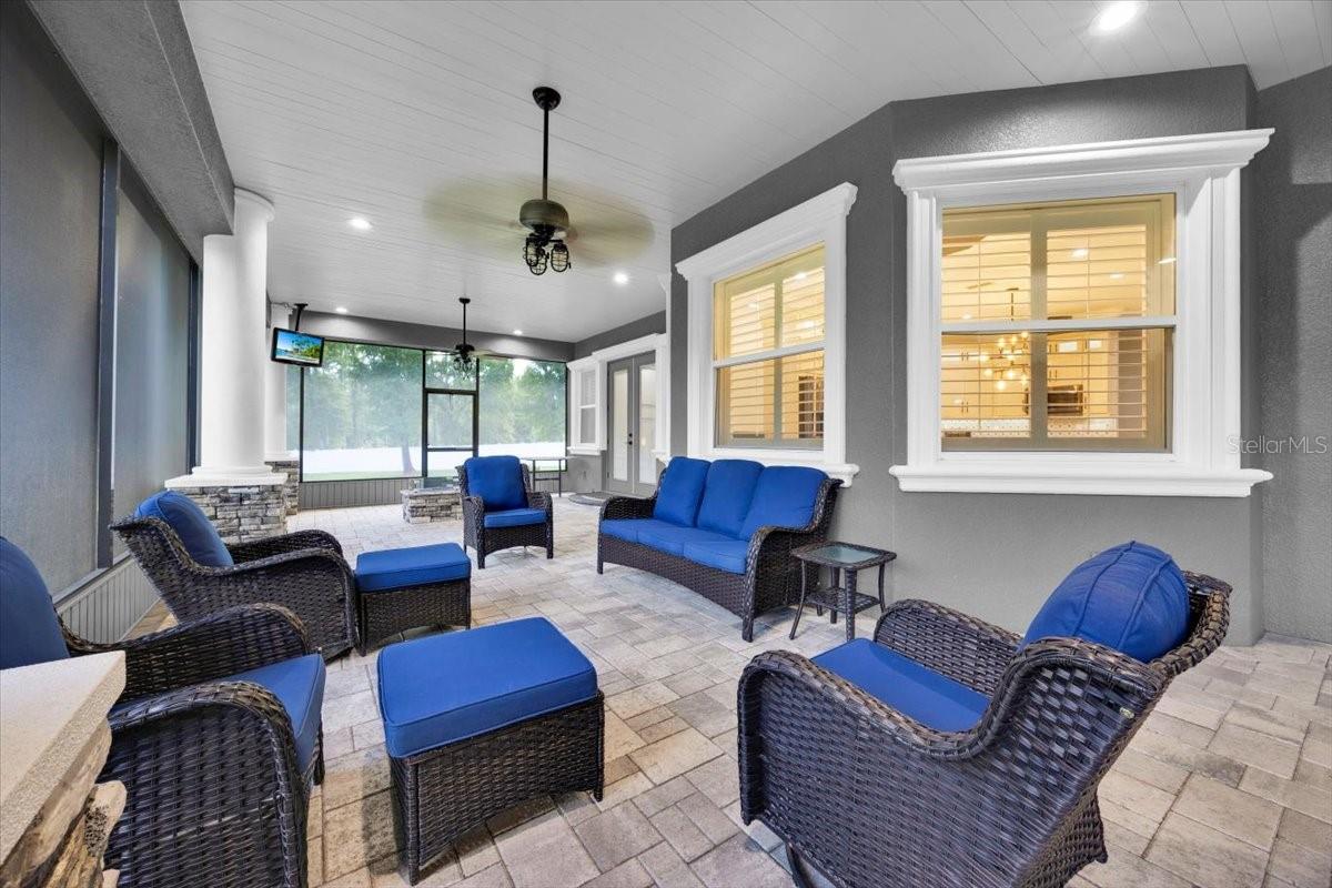 6817 PEYTON DR, SEFFNER, FL, 33584