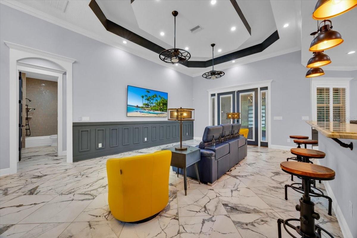 6817 PEYTON DR, SEFFNER, FL, 33584