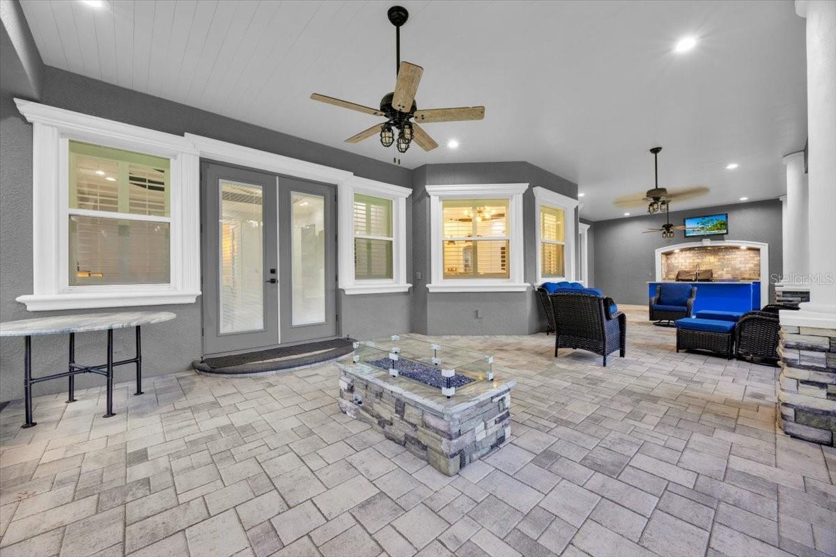 6817 PEYTON DR, SEFFNER, FL, 33584