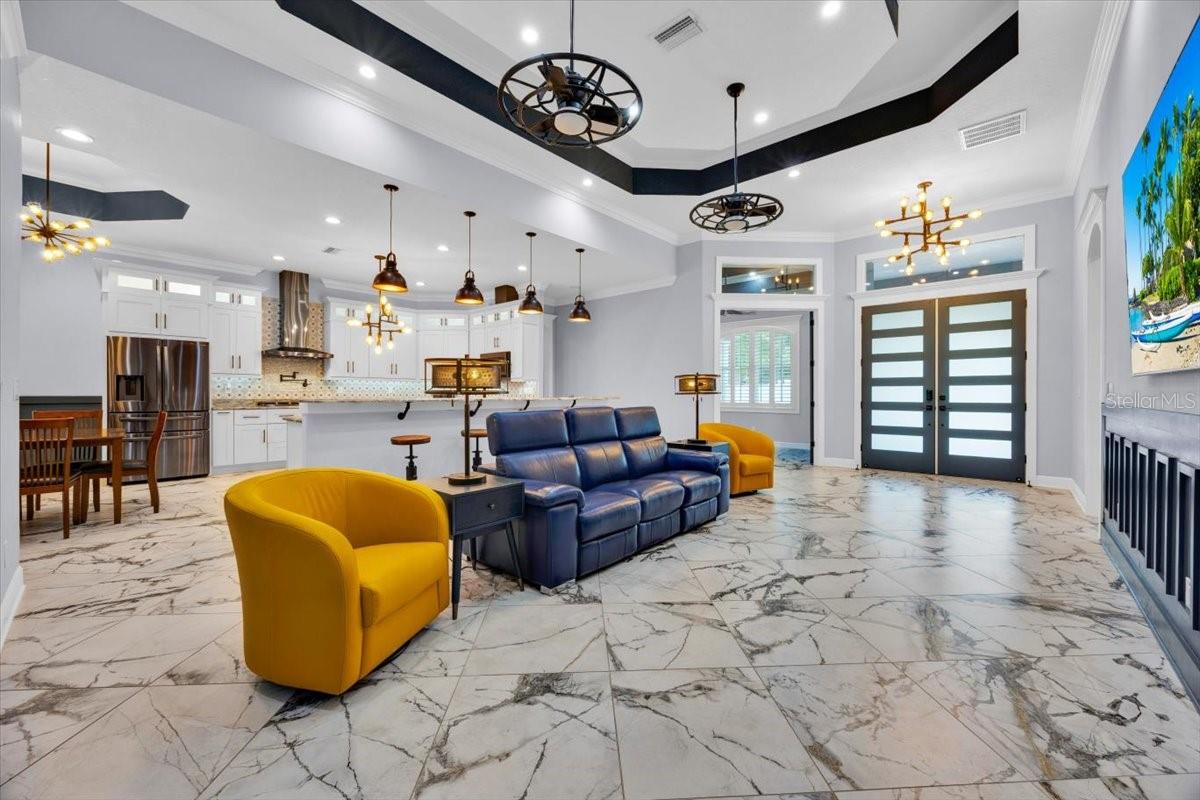 6817 PEYTON DR, SEFFNER, FL, 33584