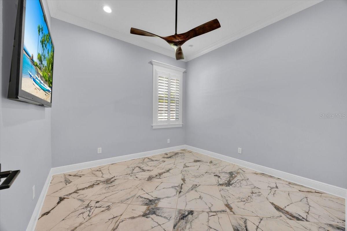 6817 PEYTON DR, SEFFNER, FL, 33584