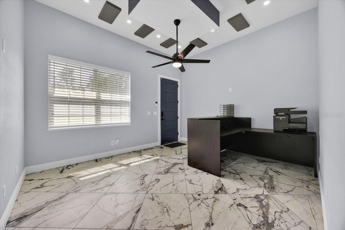 6817 PEYTON DR, SEFFNER, FL, 33584