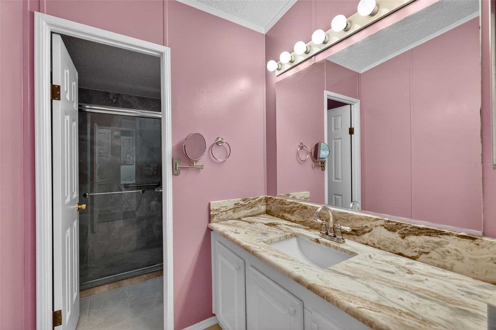 3024 MANATEE RD, TAVARES, FL, 32778