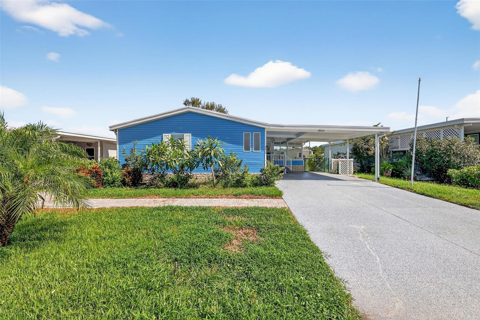 3024 MANATEE RD, TAVARES, FL, 32778
