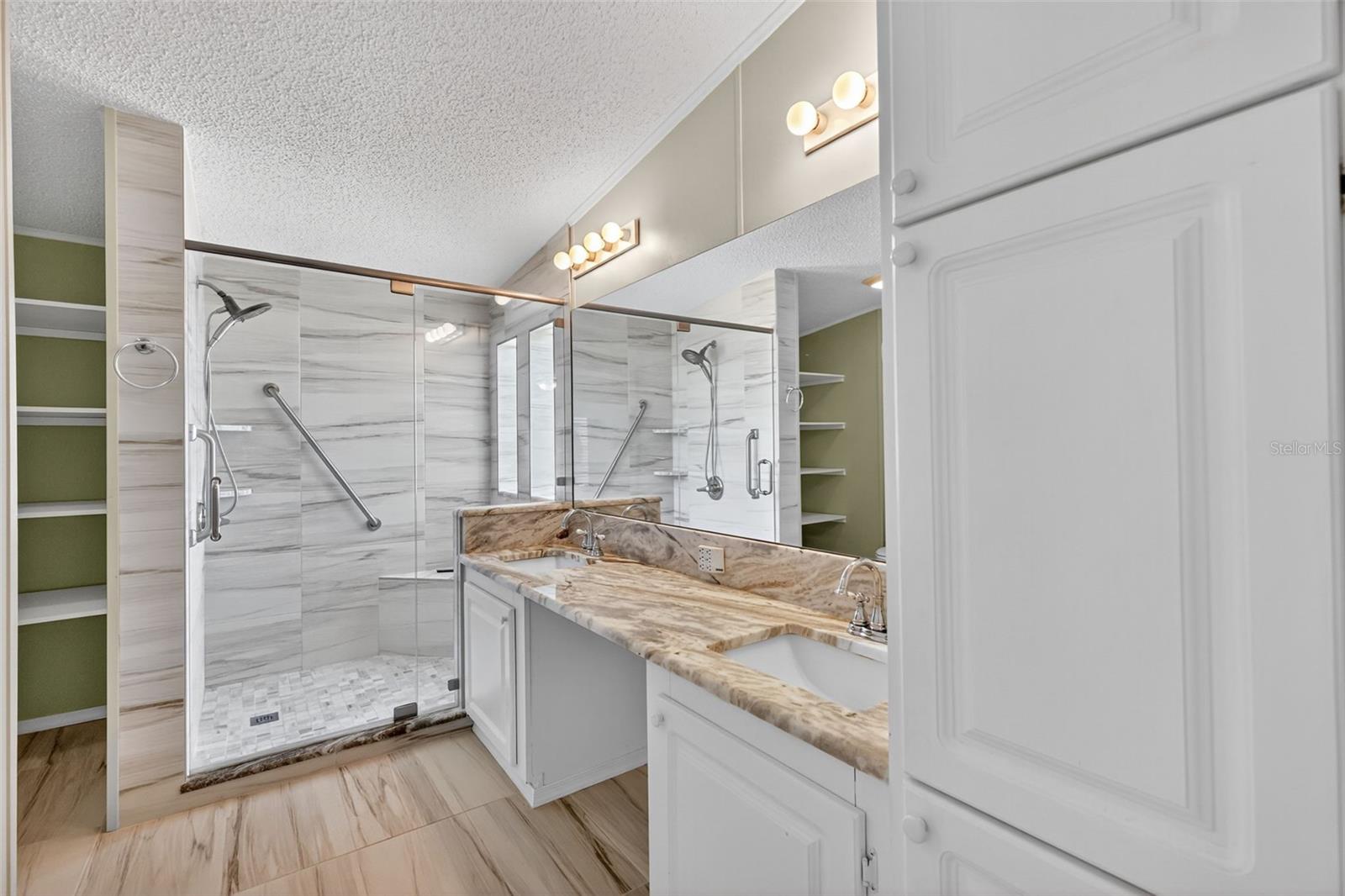 3024 MANATEE RD, TAVARES, FL, 32778