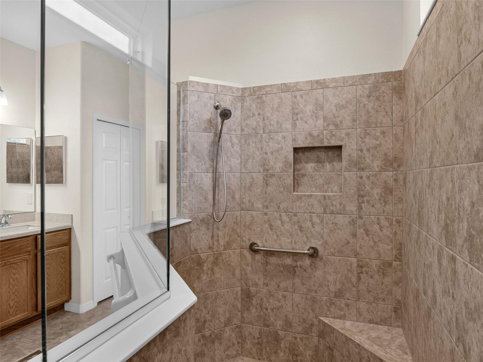 4411 WINCHESTER CT, LEESBURG, FL, 34748