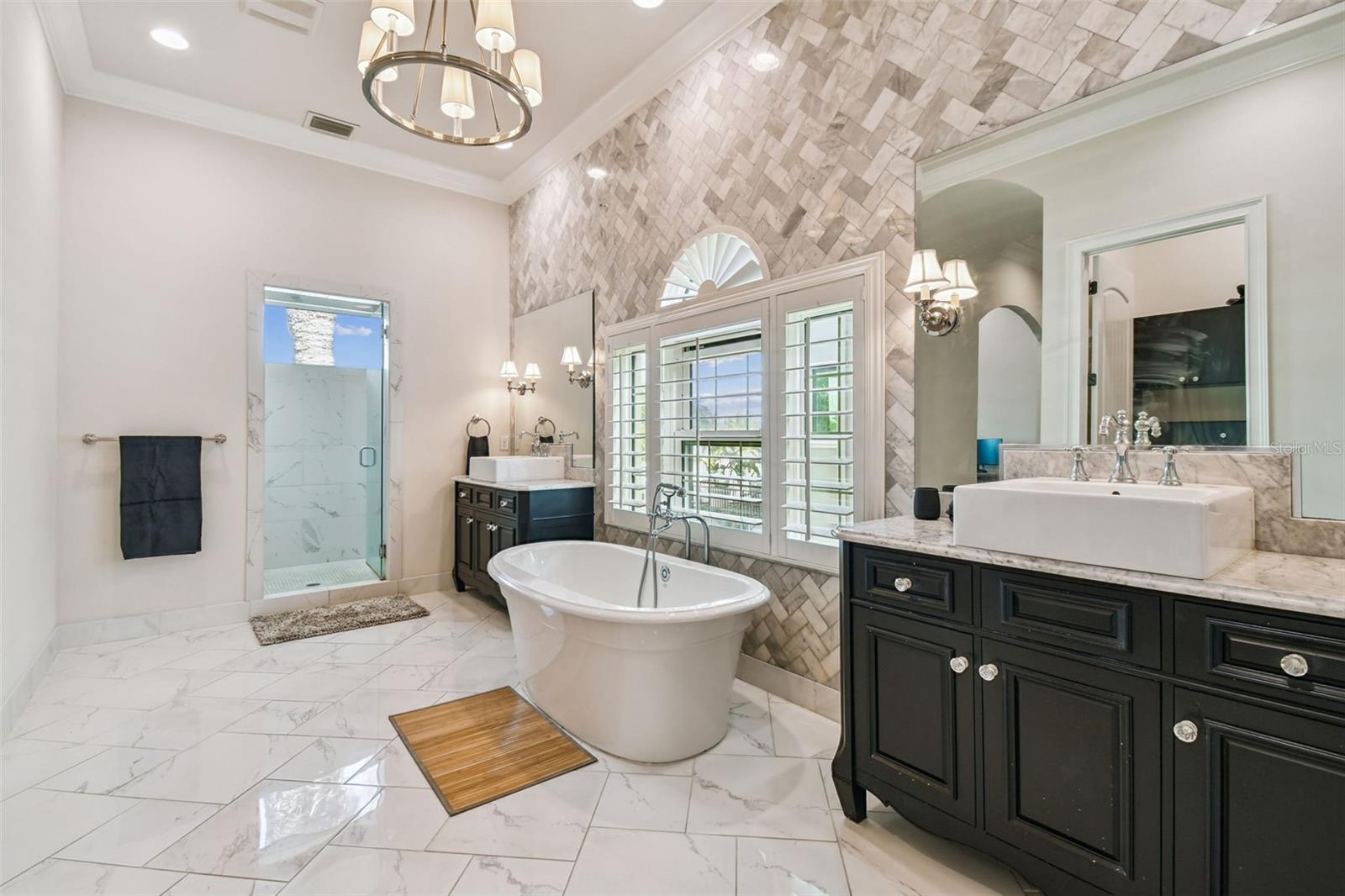 TB8418141 Property Photo