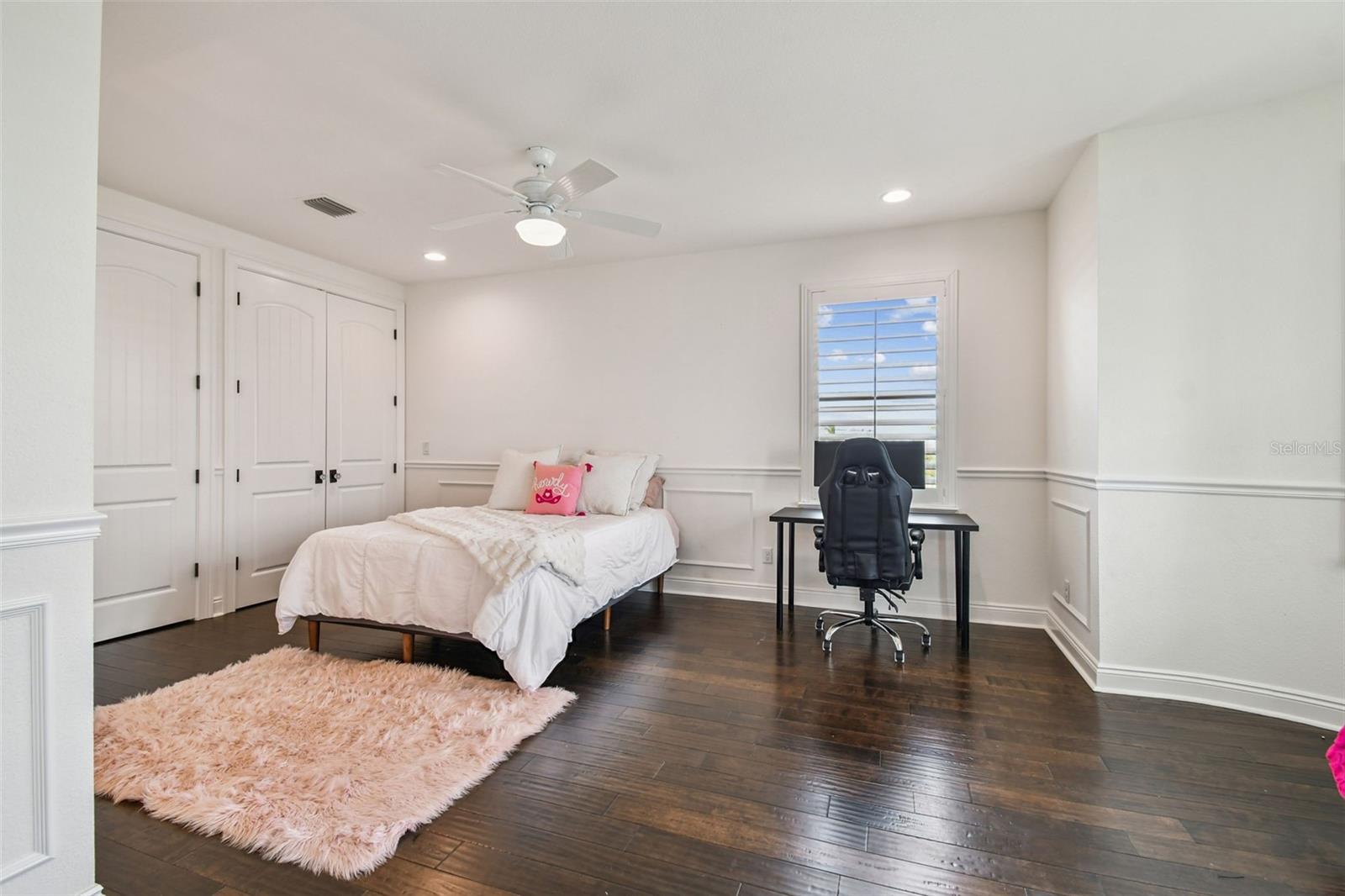 TB8418141 Property Photo