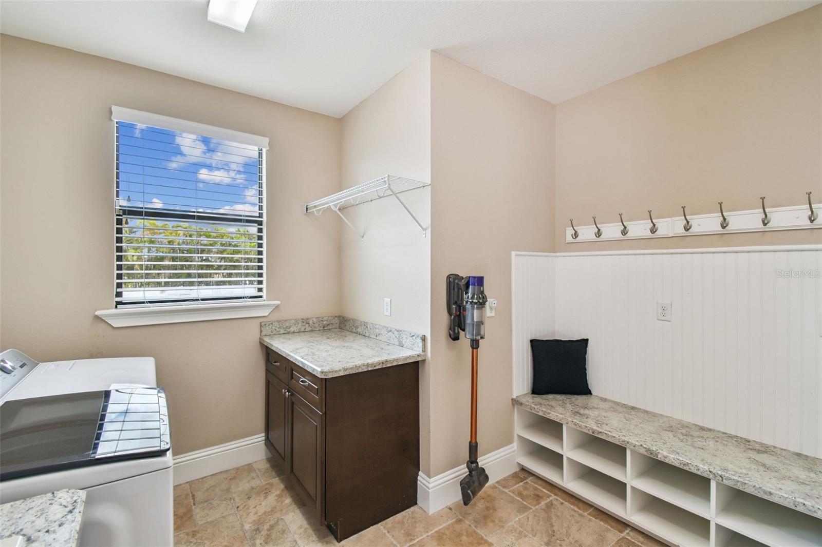 TB8418141 Property Photo