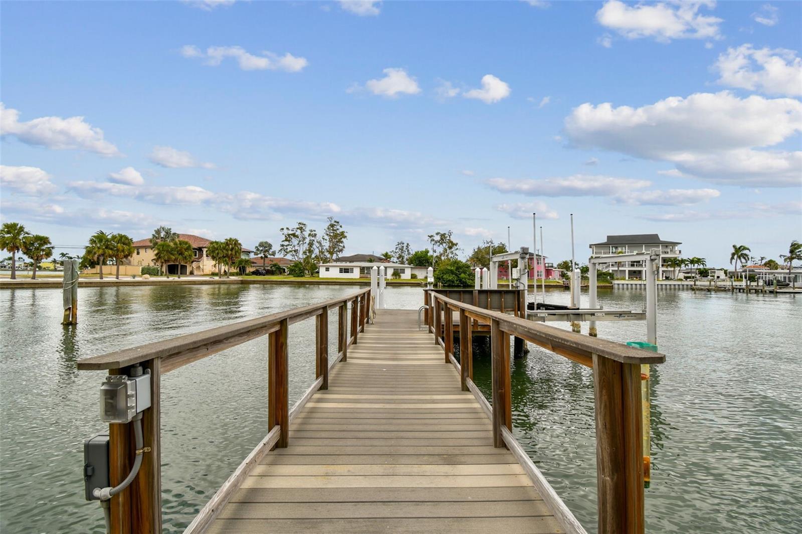 TB8418141 Property Photo