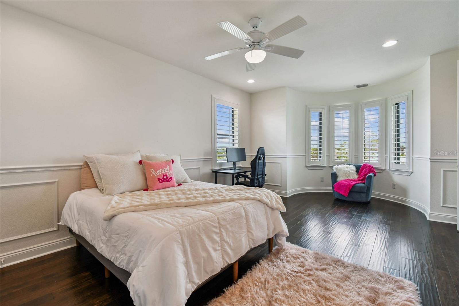 TB8418141 Property Photo