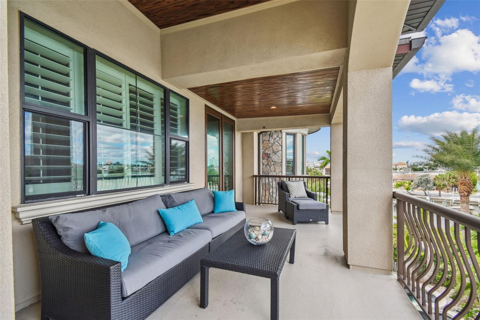 TB8418141 Property Photo