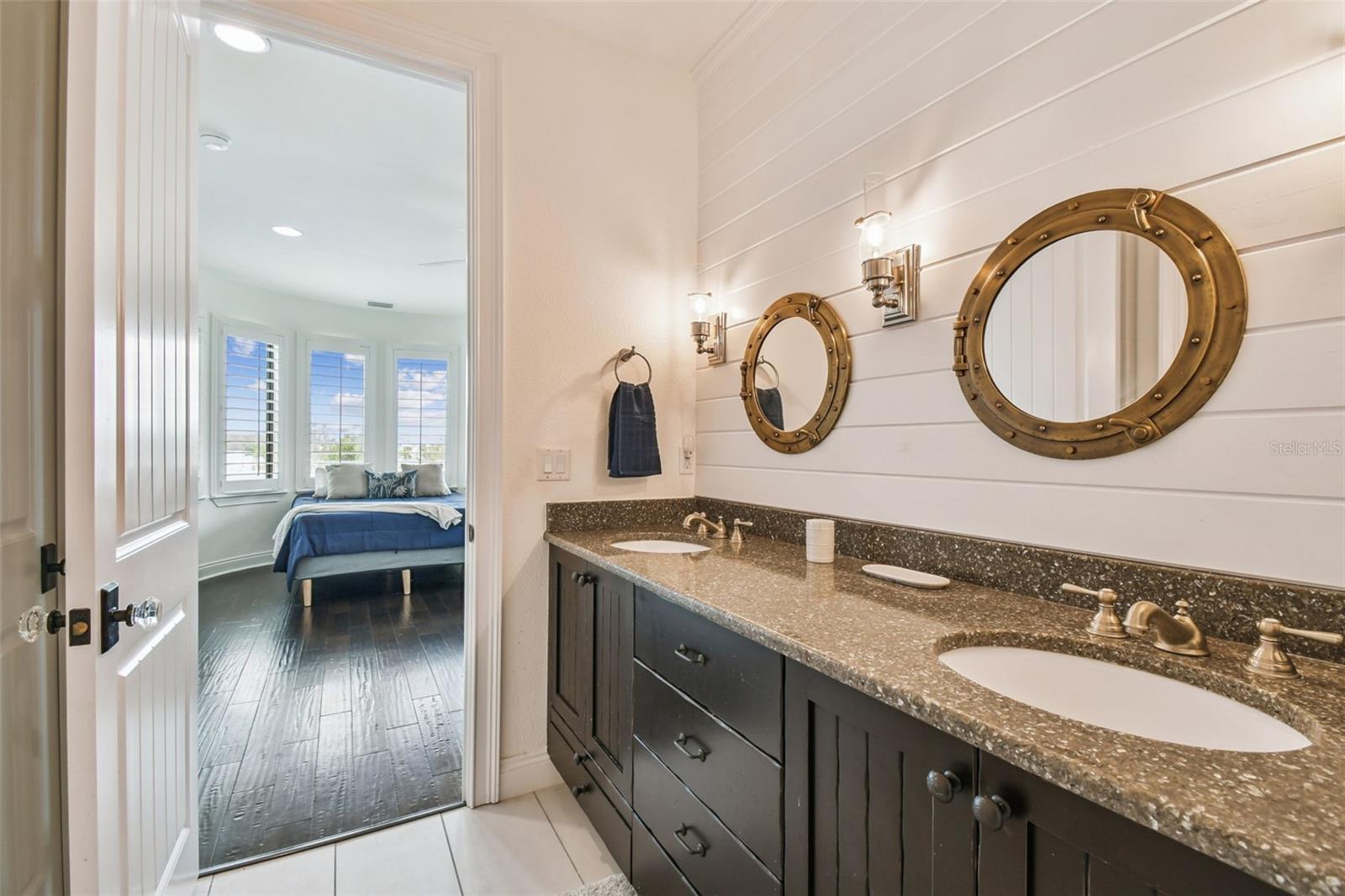 TB8418141 Property Photo