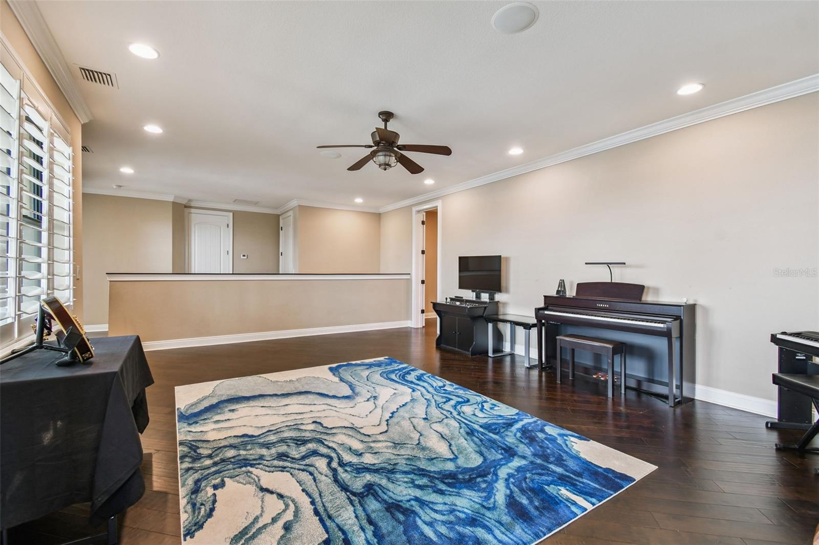 TB8418141 Property Photo