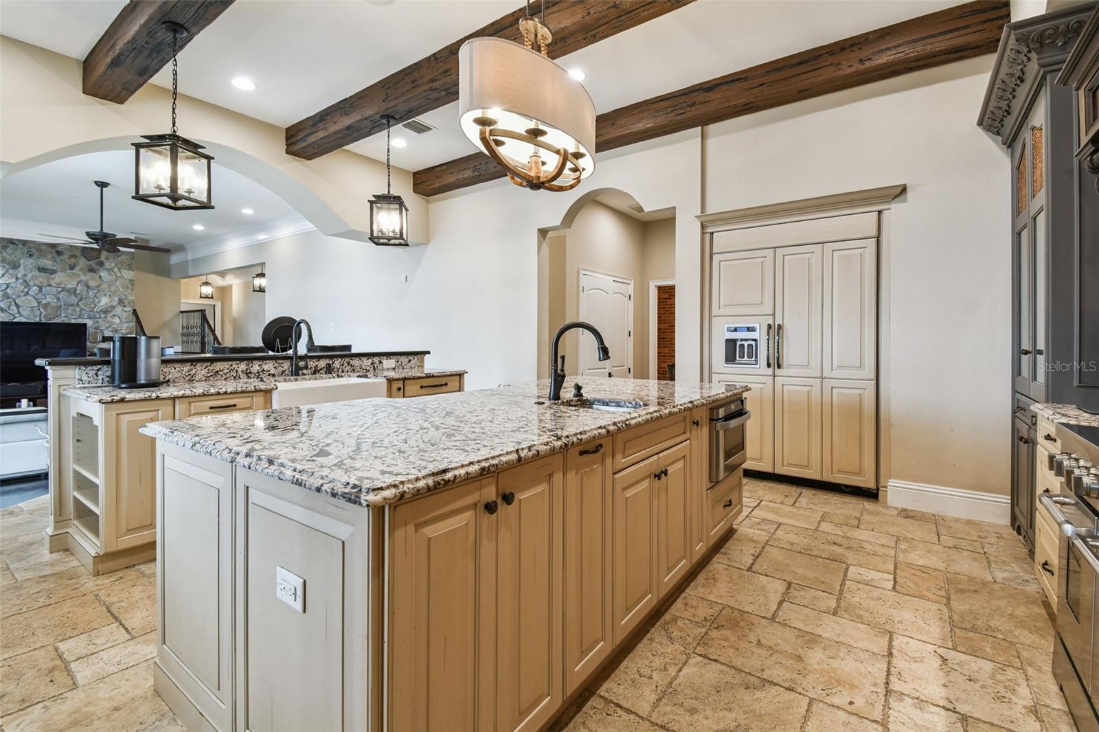 TB8418141 Property Photo