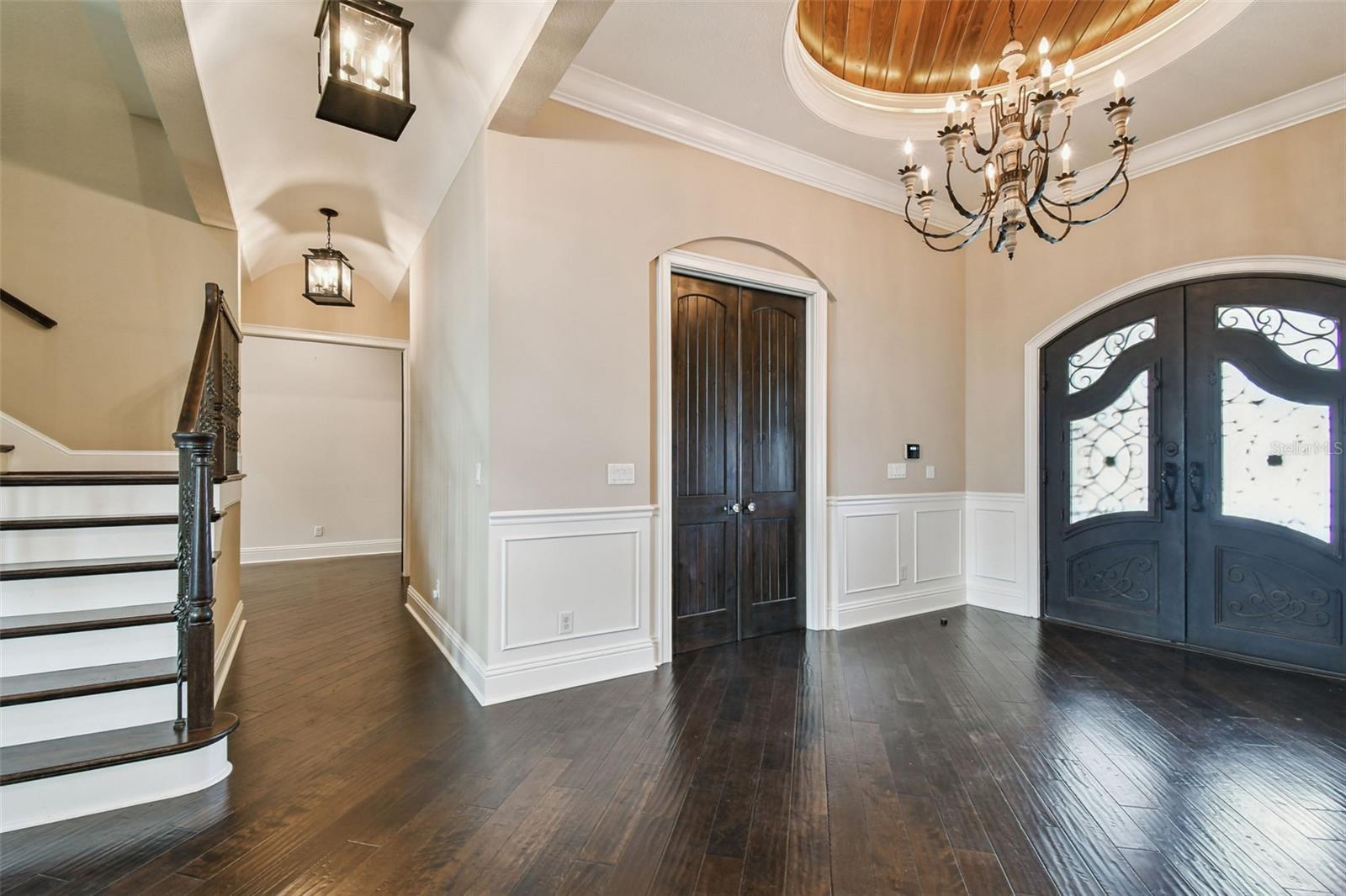 TB8418141 Property Photo