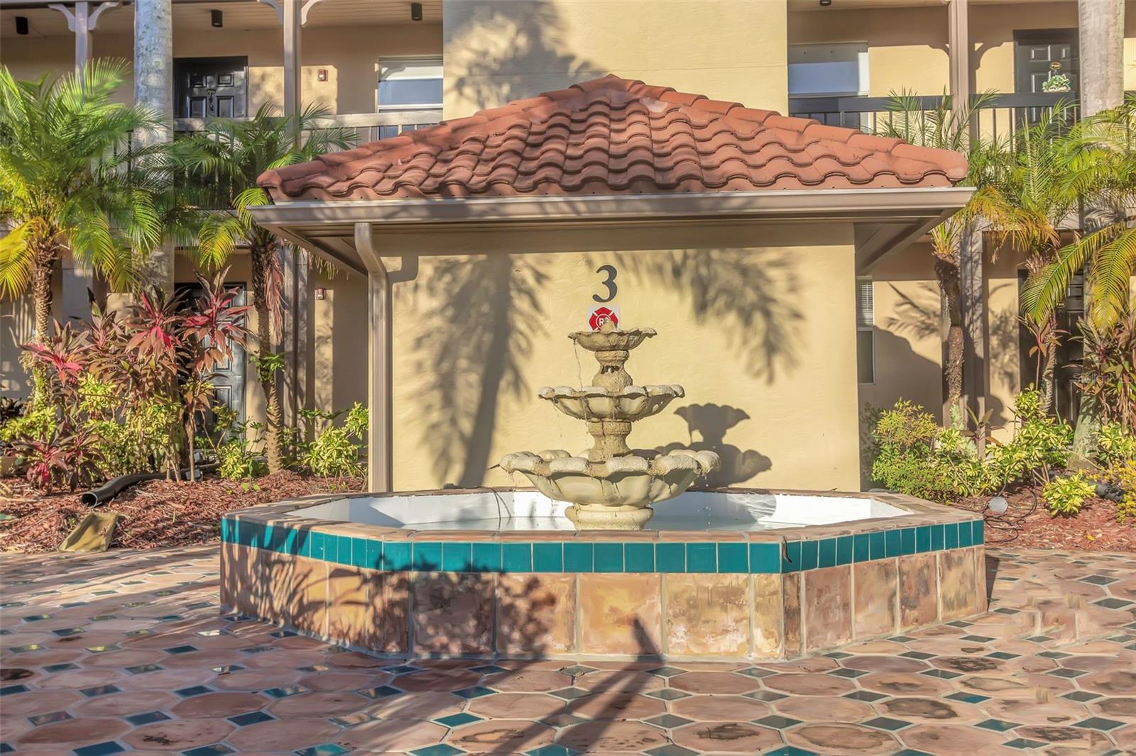 2400 FEATHER SOUND DR #333, CLEARWATER, FL, 33762