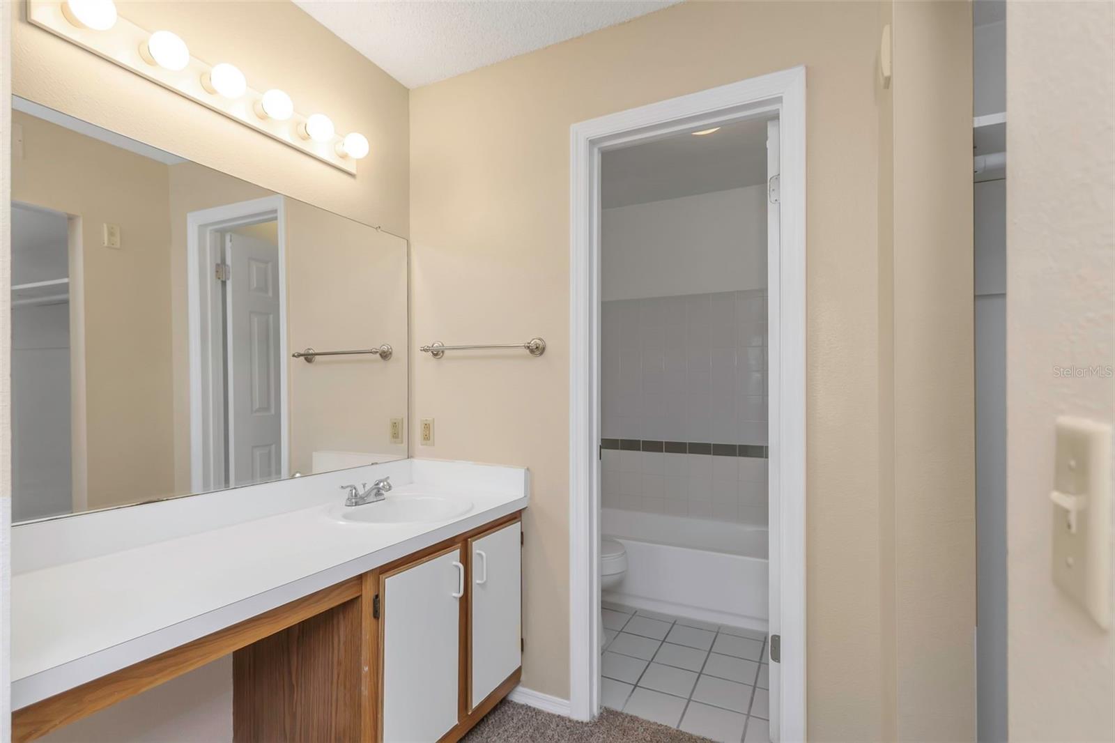 2400 FEATHER SOUND DR #333, CLEARWATER, FL, 33762