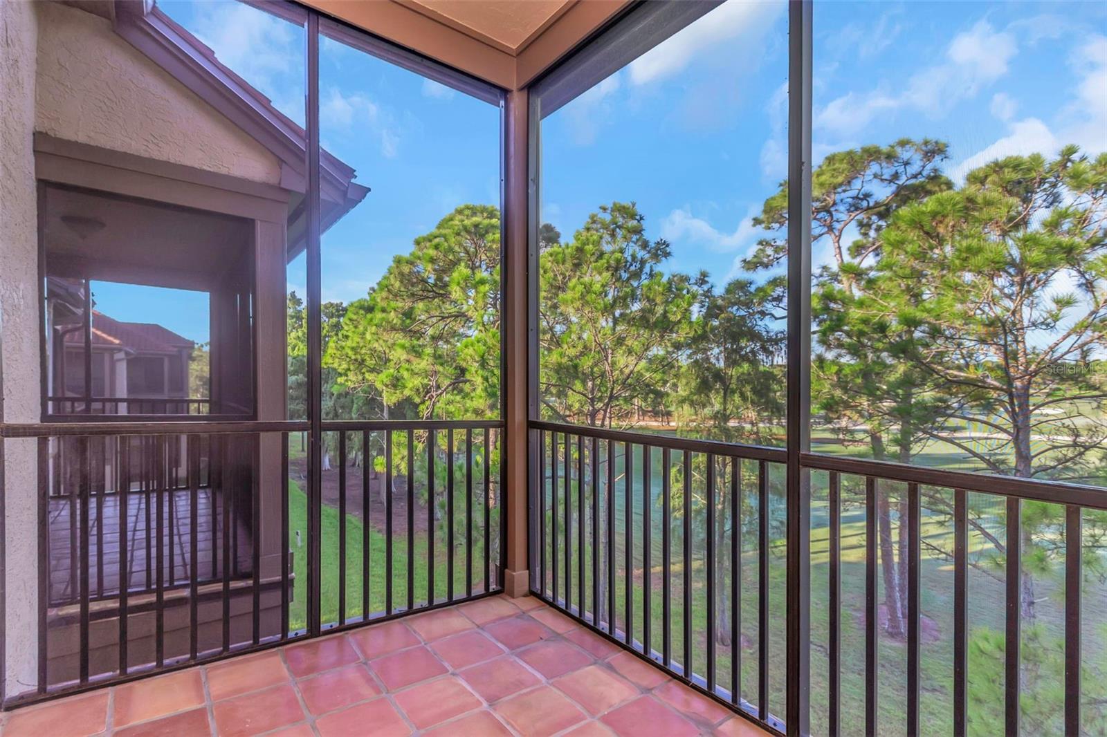 2400 FEATHER SOUND DR #333, CLEARWATER, FL, 33762