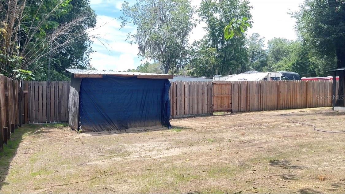 TB8418165 Property Photo