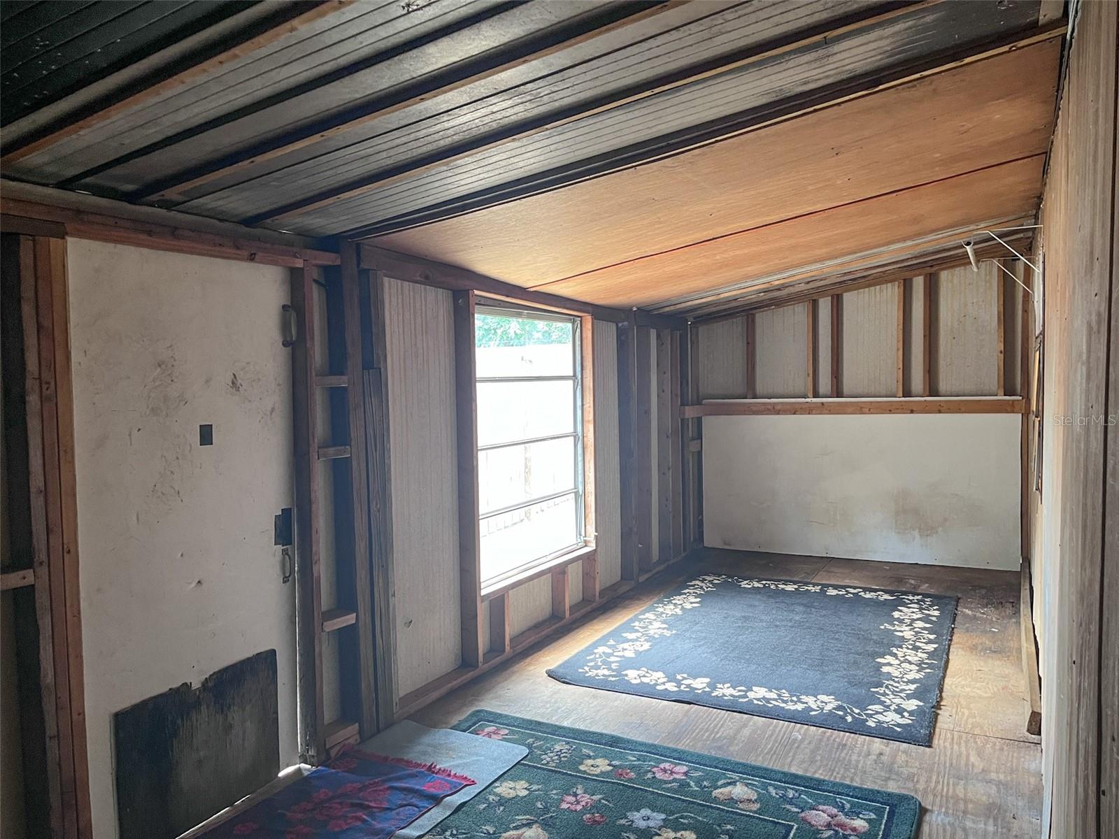 TB8418165 Property Photo