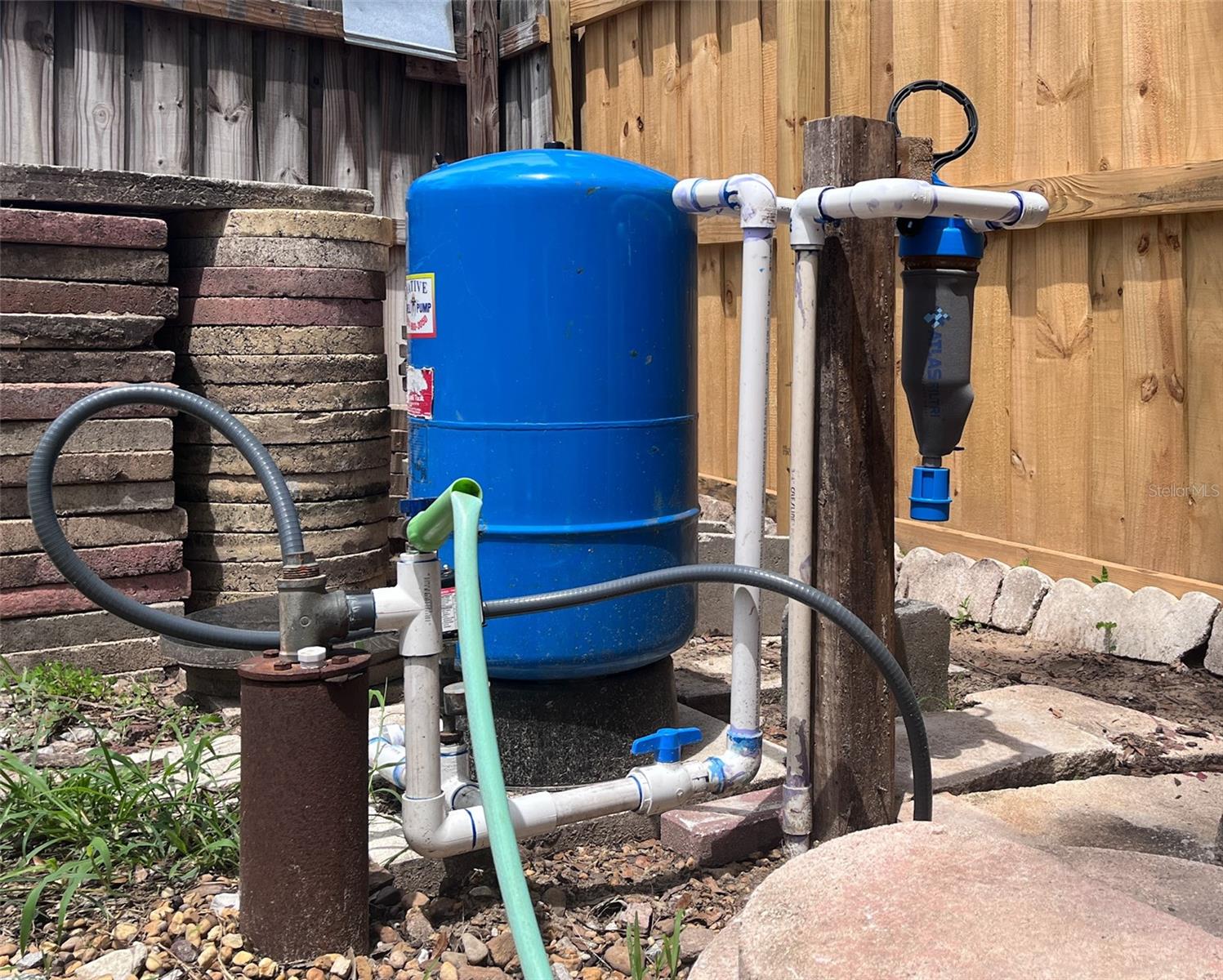 TB8418165 Property Photo