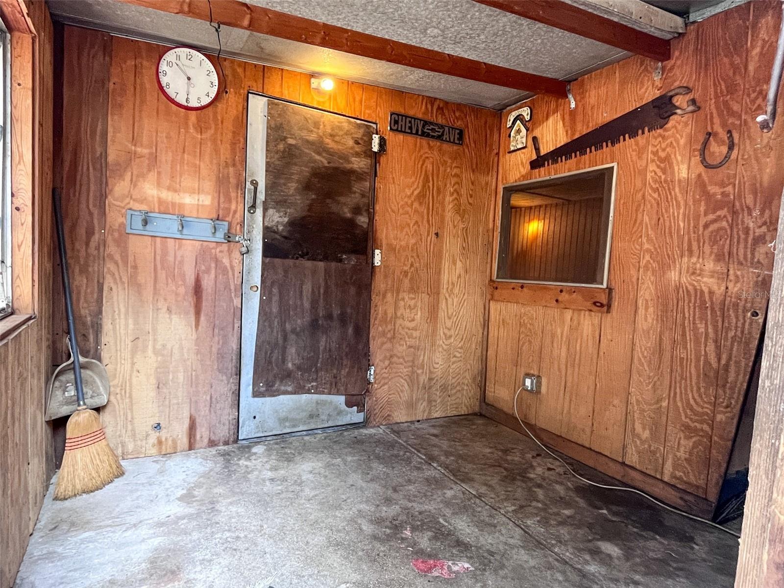 TB8418165 Property Photo